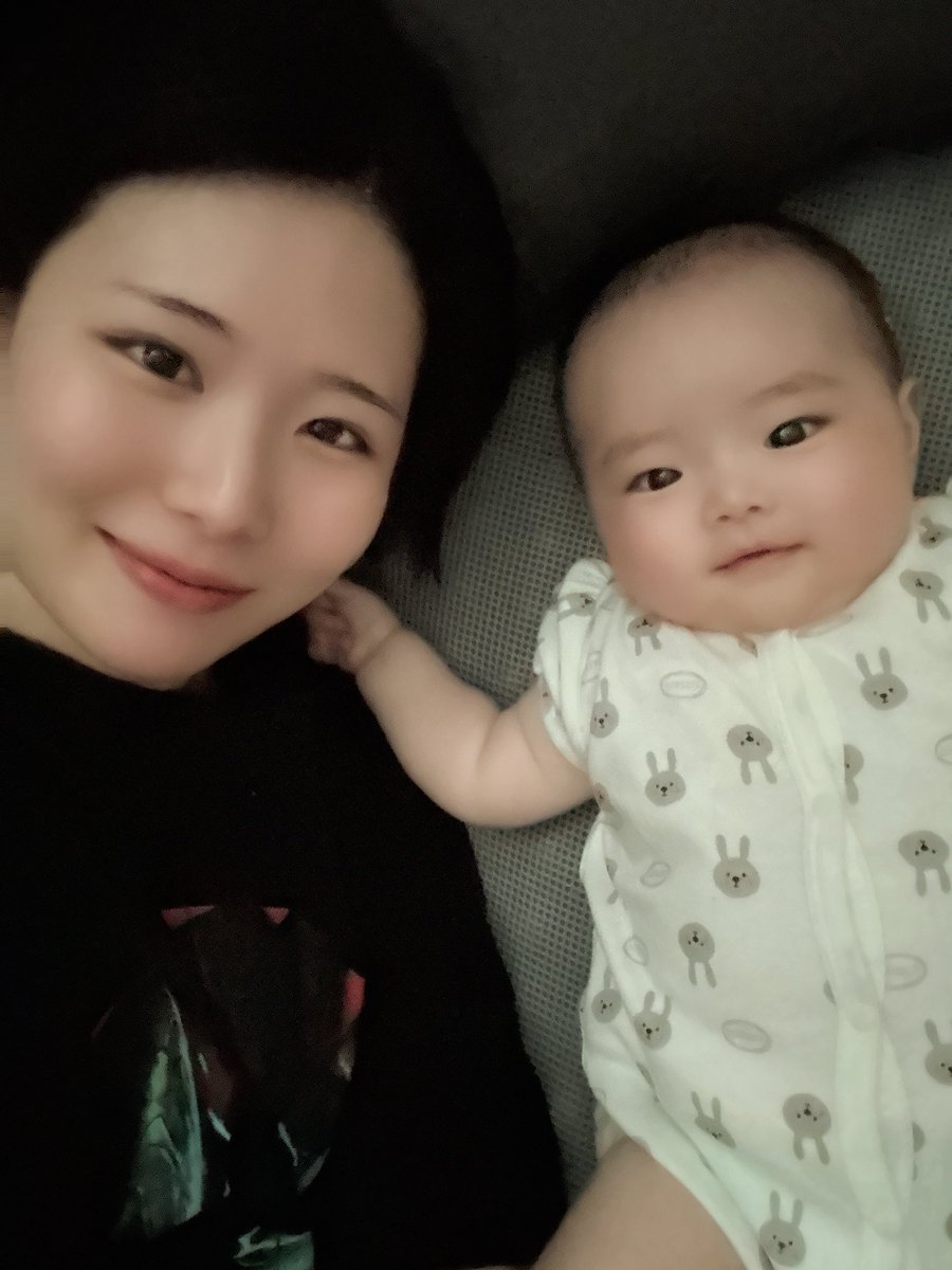 小梅🤮6m👶🏻🎀 tweet media