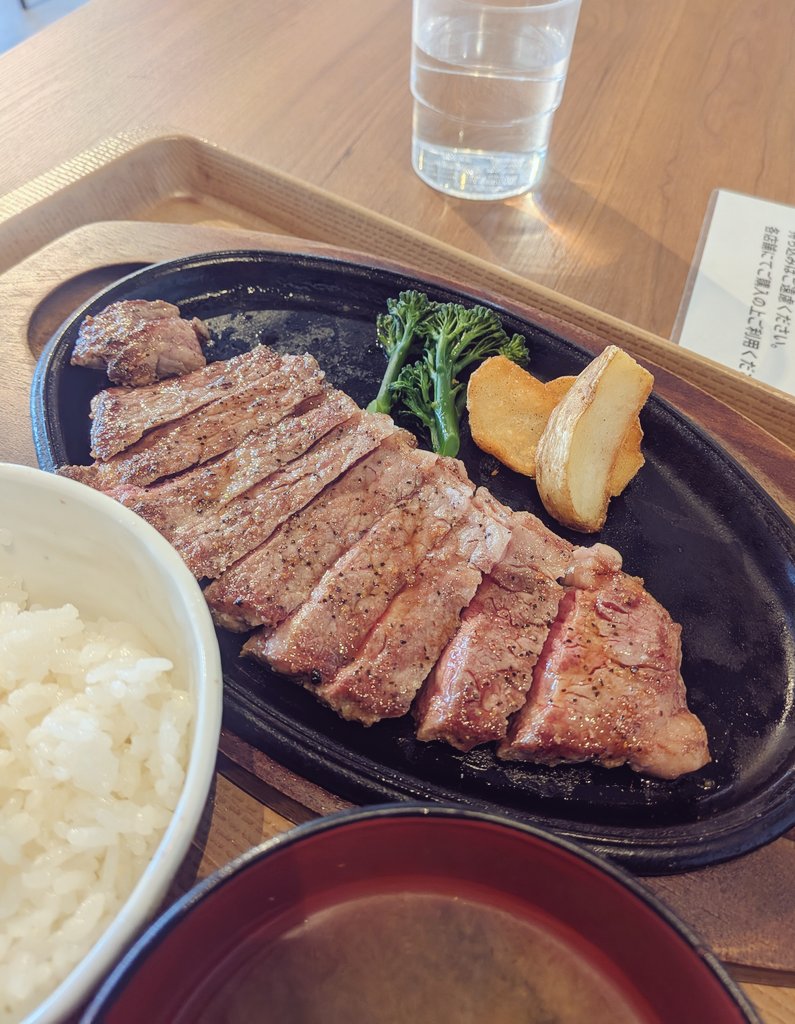 🍔こまき🍔13th Anniversary☆ tweet media