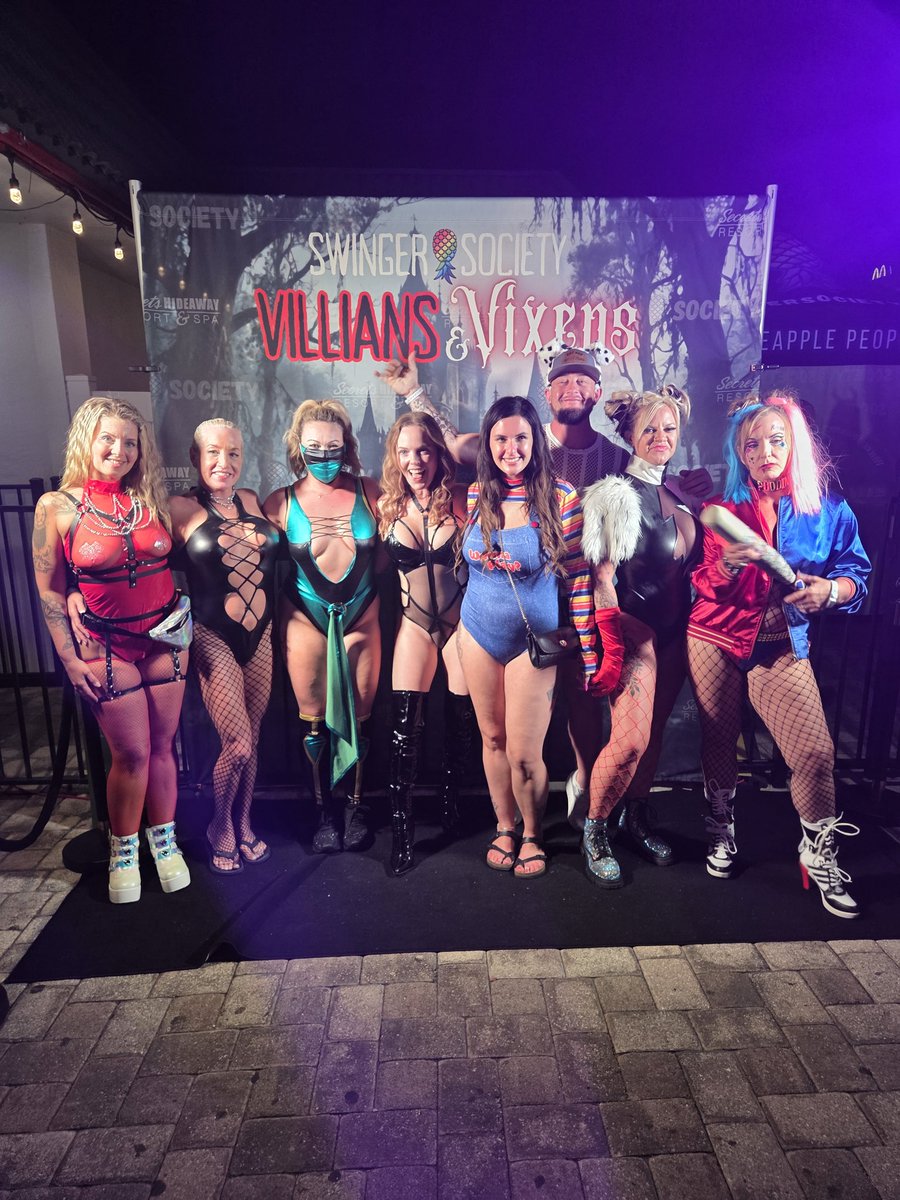 Taylor Upton Secrets Florida 4/16-4/19 tweet media