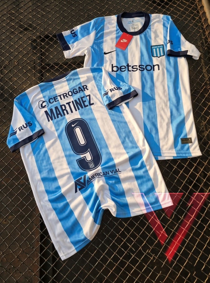 INDUAMAS's tweet photo. 💣💥 LLEGO LA NUEVA DE RACING TITULAR 2026💣💥

🔵 DEL S AL XXL 

⚪ $31.999.-

🔵 Ya Disponible en nuestra web 
 https://t.co/8mwyS73SfB

⚪ Pedidos, consultas y precios al instante:
📲 11-6112-6305

🔵 📱Grupo Mayorista
 https://t.co/UEbjAhmNzd

⚪ ENVIOS A TODO EL PAÍS https://t.co/a1c0xQn93r