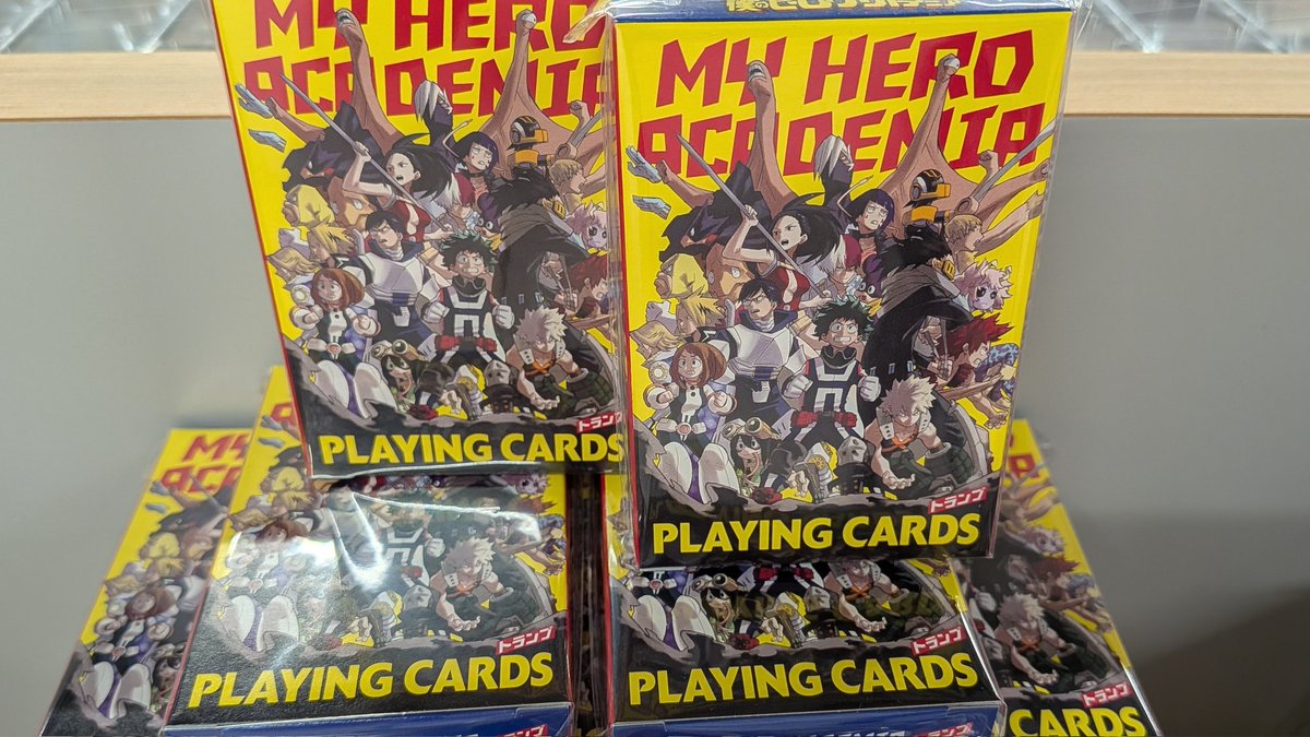 THEジャンプショップにて呪術、鬼滅、ヒロアカのトランプが売ってまし