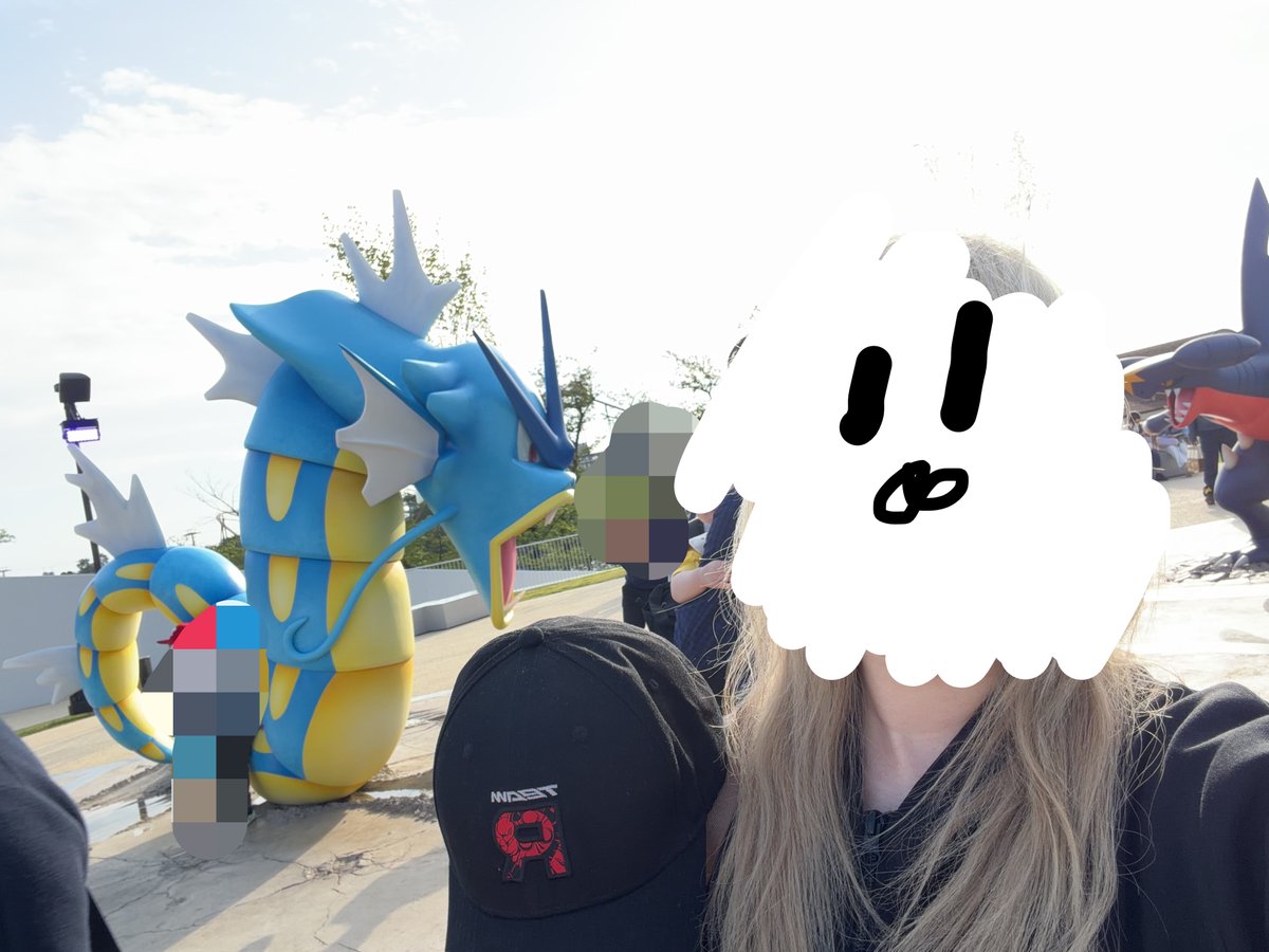 melty_ttm00's tweet photo. ふゆは🚀団になってます https://t.co/K5BUPhOdAe