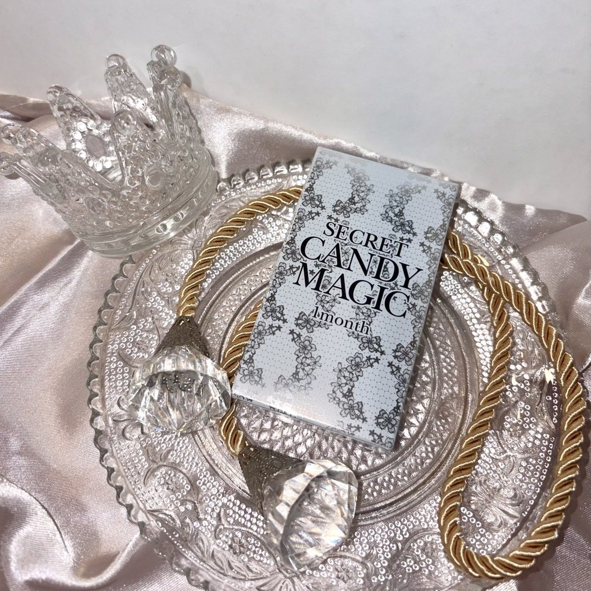 シークレットキャンディマジック1monthがリニューアル❣️固定軸のついたカラーと一箱1枚入りで825円に🥹度ありの方には嬉しい大幅値下げです💕
度ありはお取り寄せになりますがお気軽にお声掛けください🍀