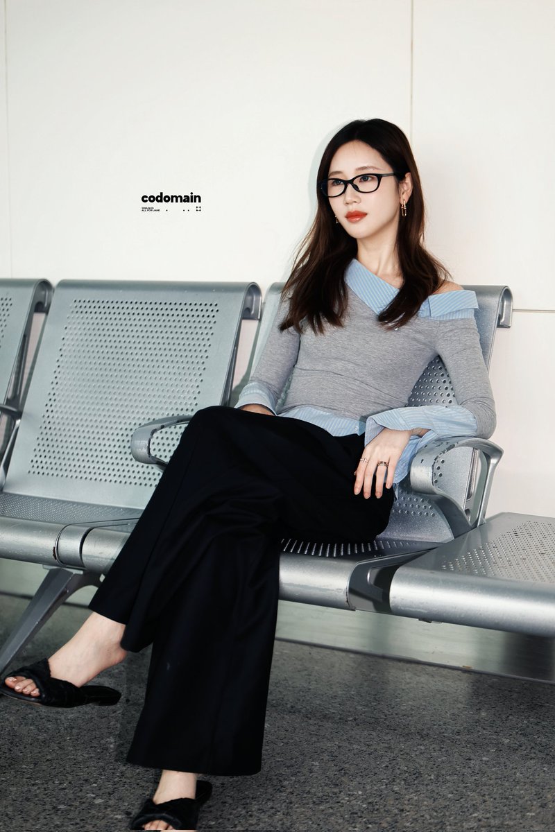 codomain·叶芷妤 tweet media