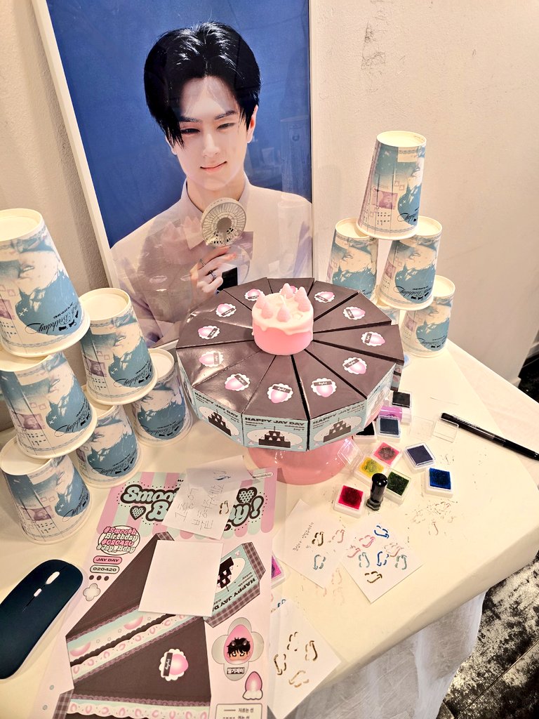 카키젱 tweet media