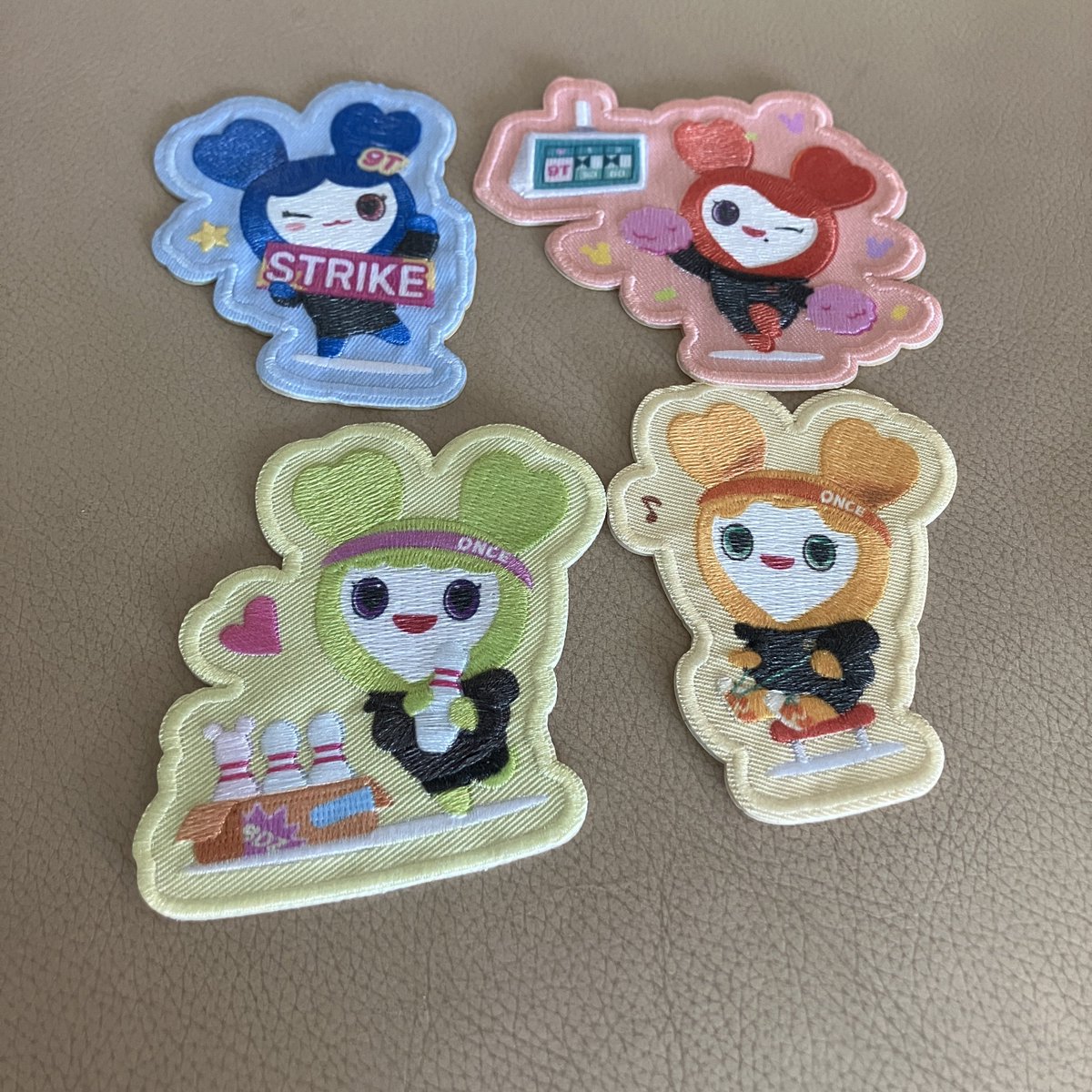 TWICE THIS IS FOR 国立競技場 POPUP グッズ 交換

譲 ランダムワッペン
ジョンヨン　ジヒョ　チェヨン　ツウィ

求 ミナ　　

25ー28日国立競技場にて手渡しでの交換優先
お気軽にお声掛けください！
よろしくお願い致します🙇‍♀️

#TWICE交換 #TWICEトレカ交換