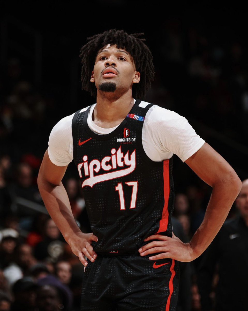 DT ⌚️ tweet media