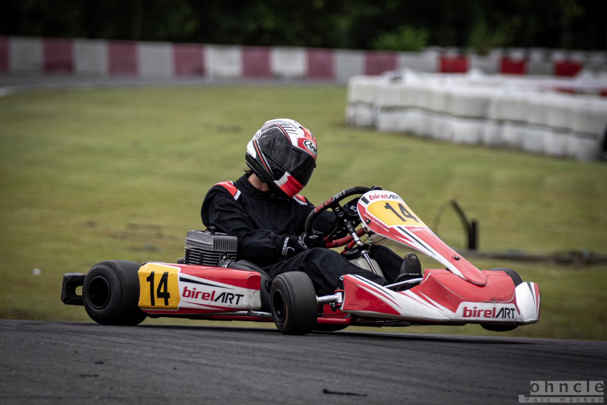 じょんくれ tweet media