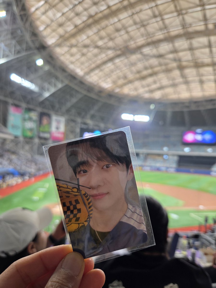 레몬맛캔디 tweet media