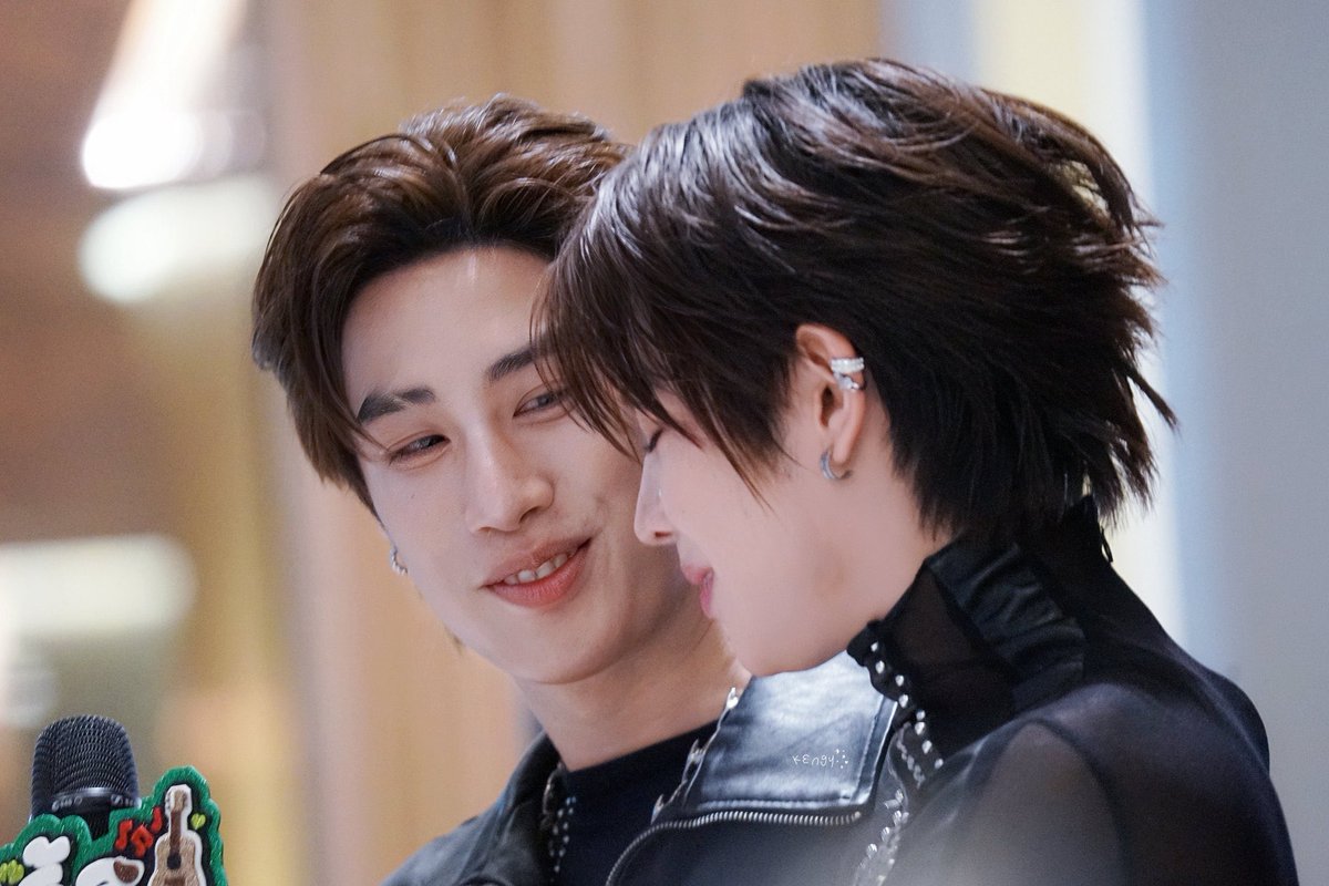 𝙢𝙤𝙤𝙣 ۶ৎ tweet media