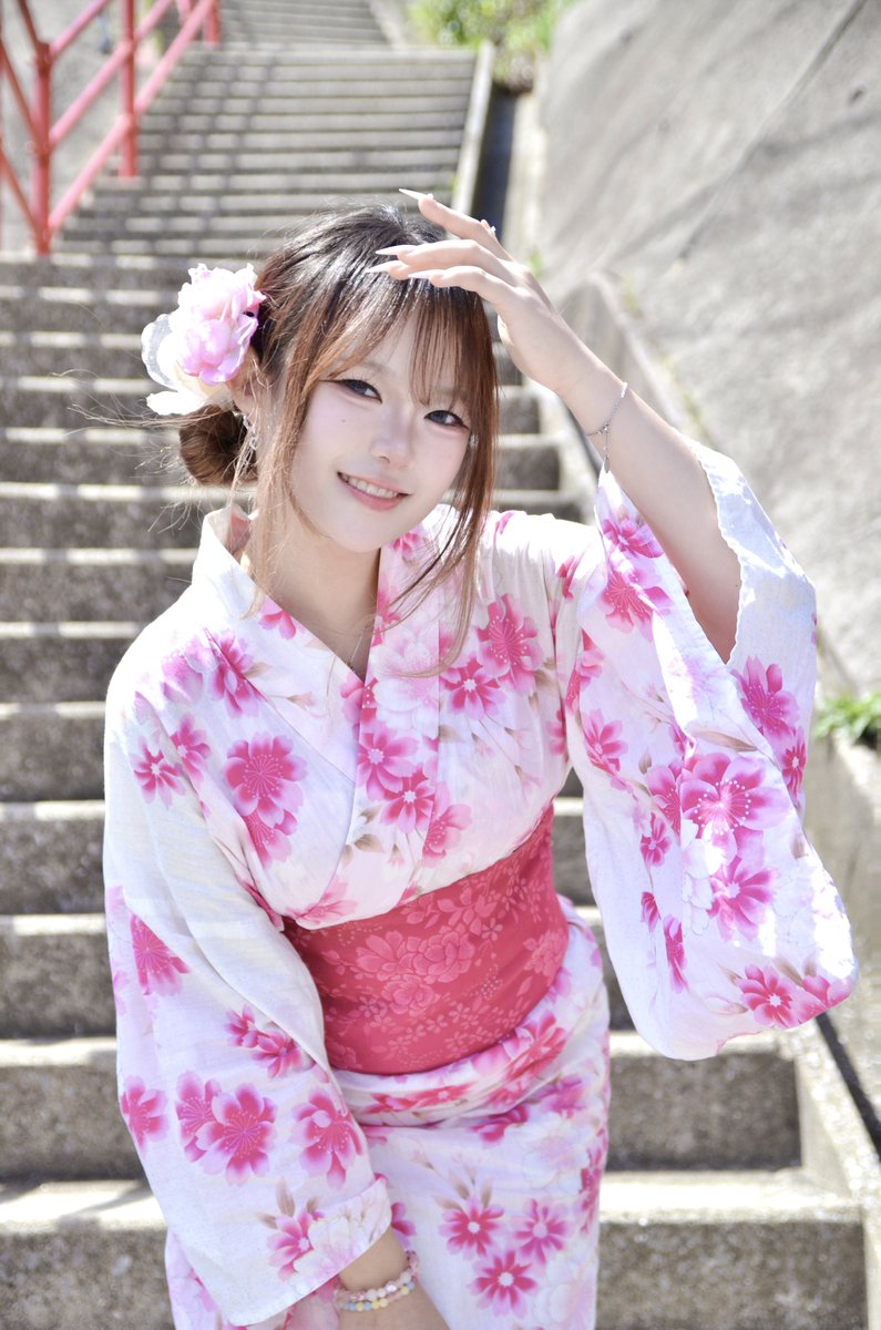 lemo__02's tweet image. 🌸👘
M: @oisiichigochyan

#portrait #일상스냅 #hitakatsu #레모포토 #lemophoto