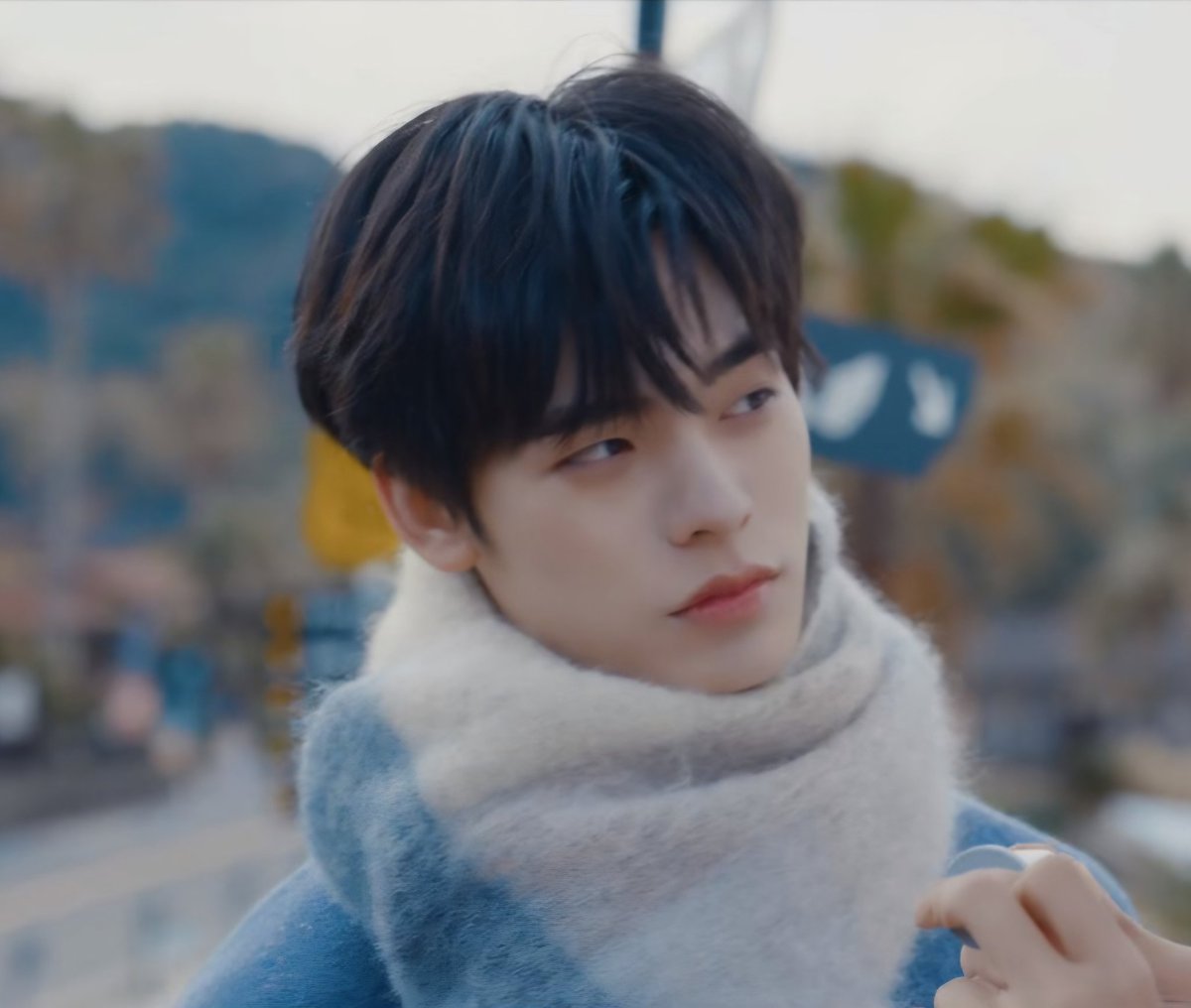 ⤷ ゛𝒏𝒐𝒓𝒏𝒐𝒐𝒏 ˎˊ˗🧃🍒 tweet media