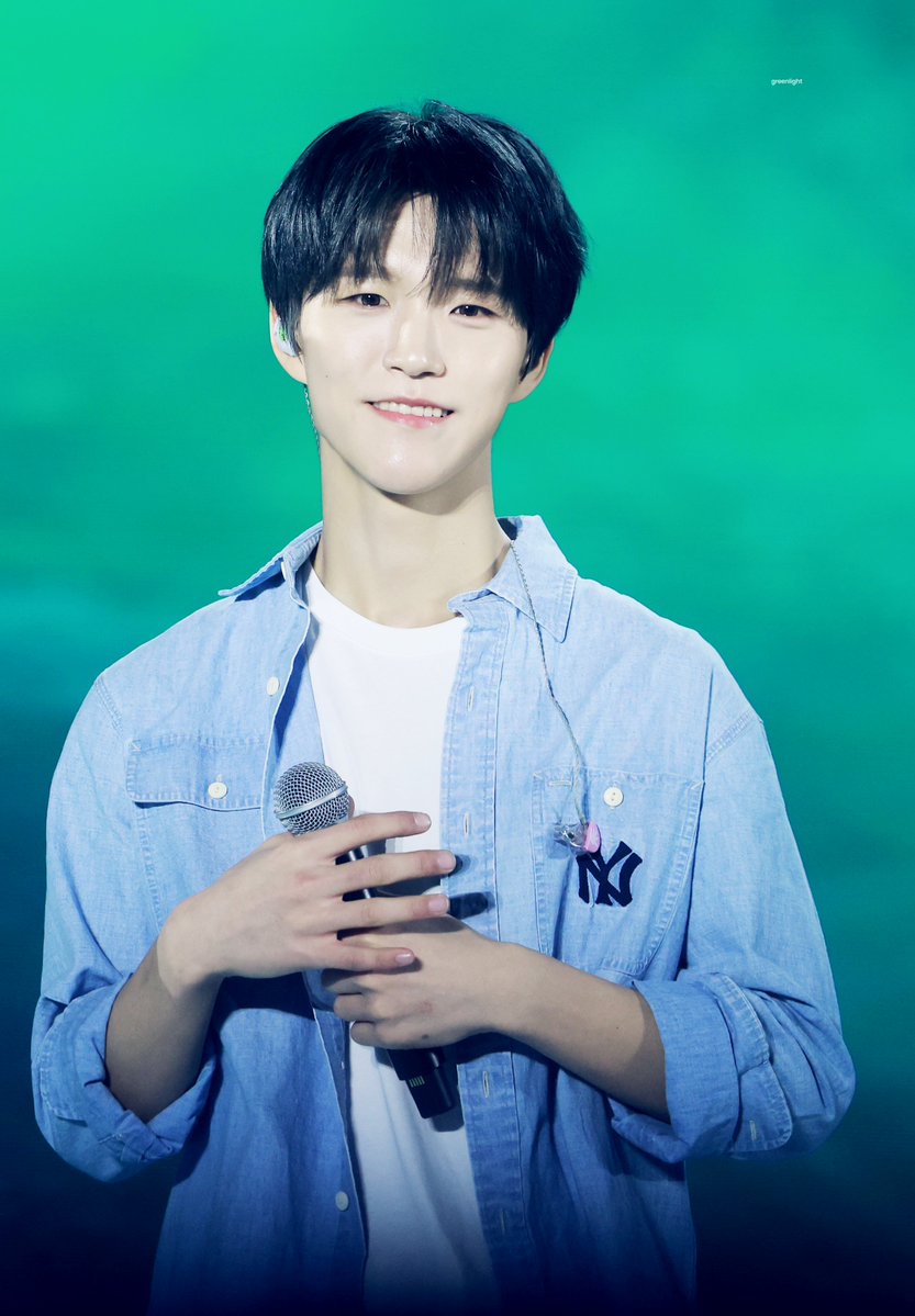 𝐠𝐫𝐞𝐞𝐧𝐥𝐢𝐠𝐡𝐭 💚 tweet media