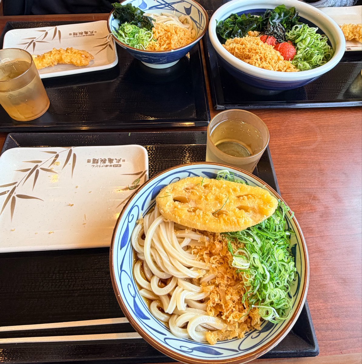 かいわれ tweet media