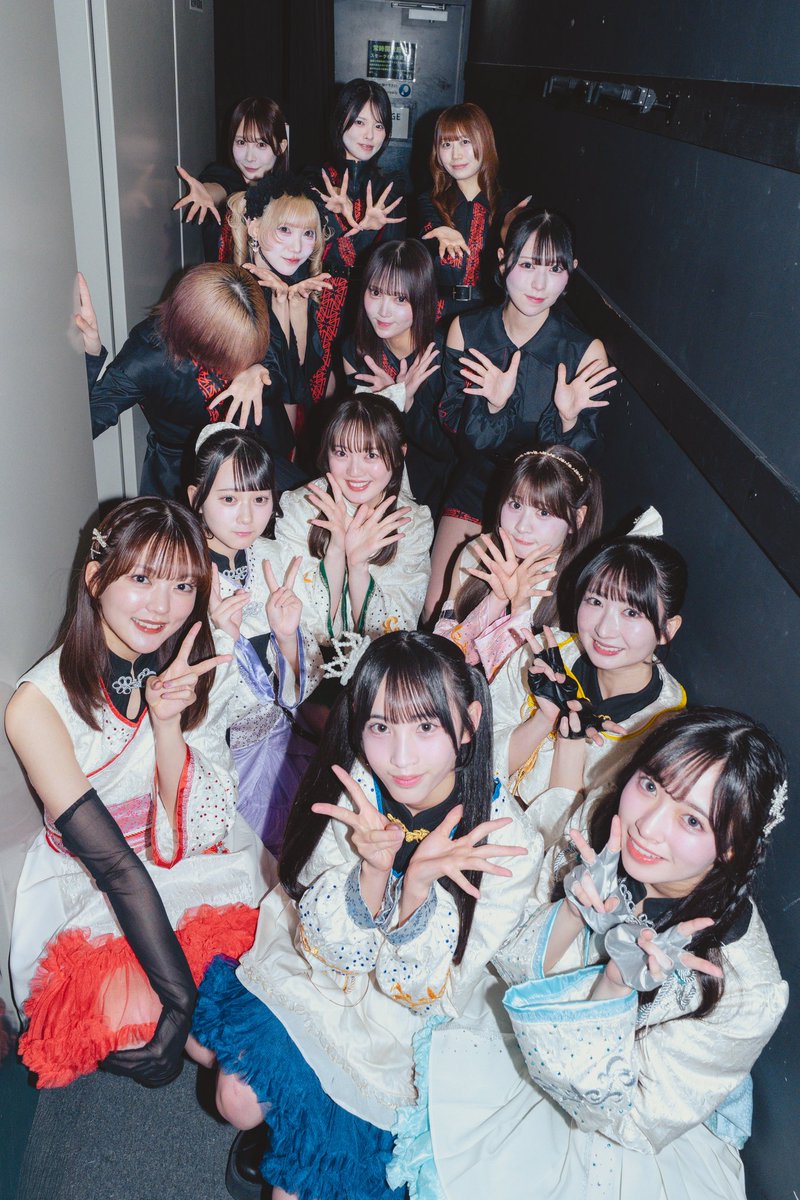 NEOJAPONISMinfo's tweet photo. #プレゼント企画 🎁

ばってん少女隊さん ( @battengirls_jp )
"KASSENのぼり"

～応募方法～
・ @NEOJAPONISMinfo のフォロー
・4/22までにこのポストをRP or 引用ポスト

ばってん少女隊さんのKASSENのぼりをプレゼント🎌
ご出演ありがとうございました✨❤️‍🔥

#ネオジャポ #KASSEN #ばっしょー https://t.co/78YJ9Q8mfe