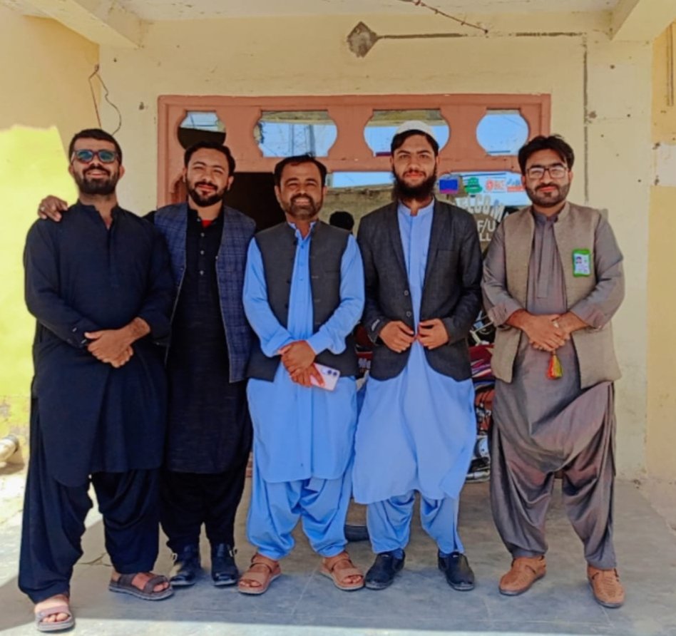 Ashrafb09706231's tweet photo. Akhuwat family Nall branch https://t.co/e3cOfaNkPS