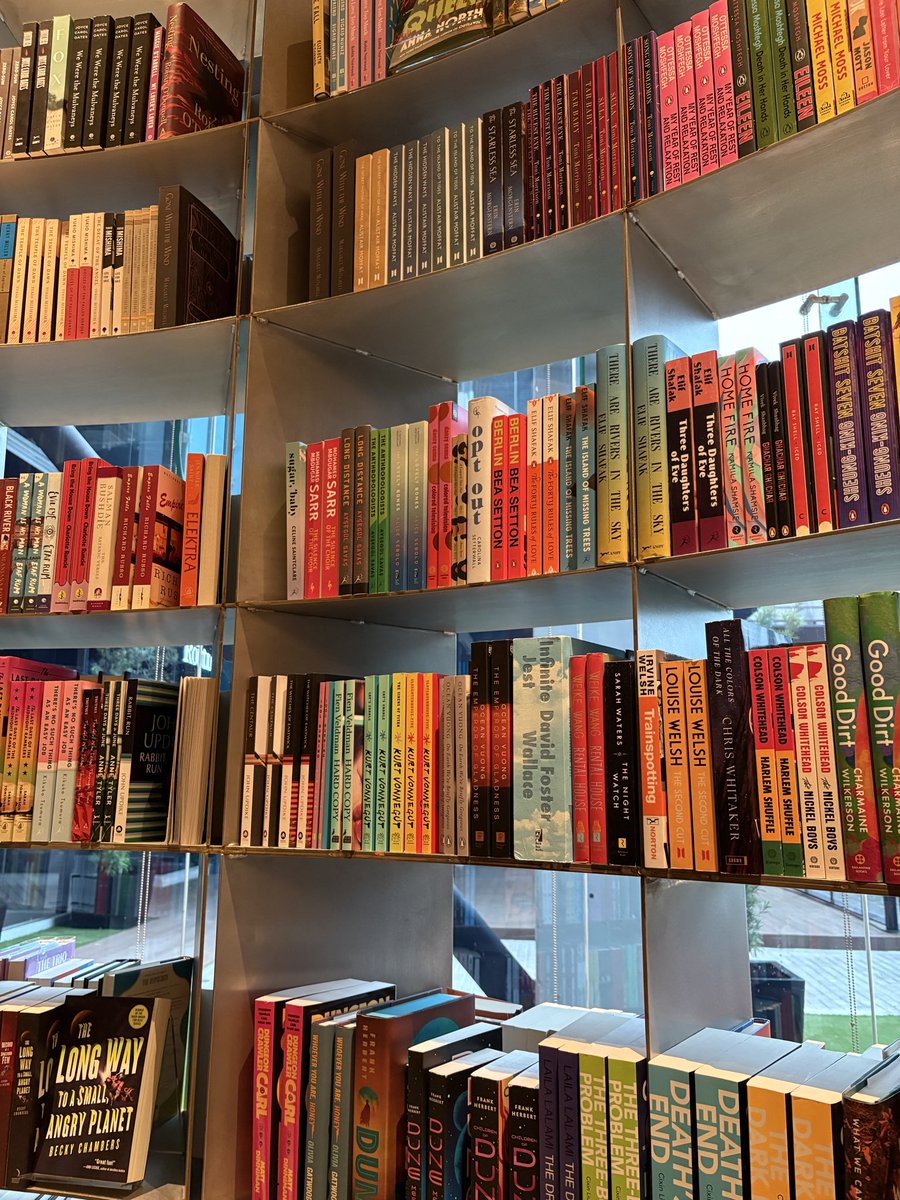 angela 🪶 tweet media