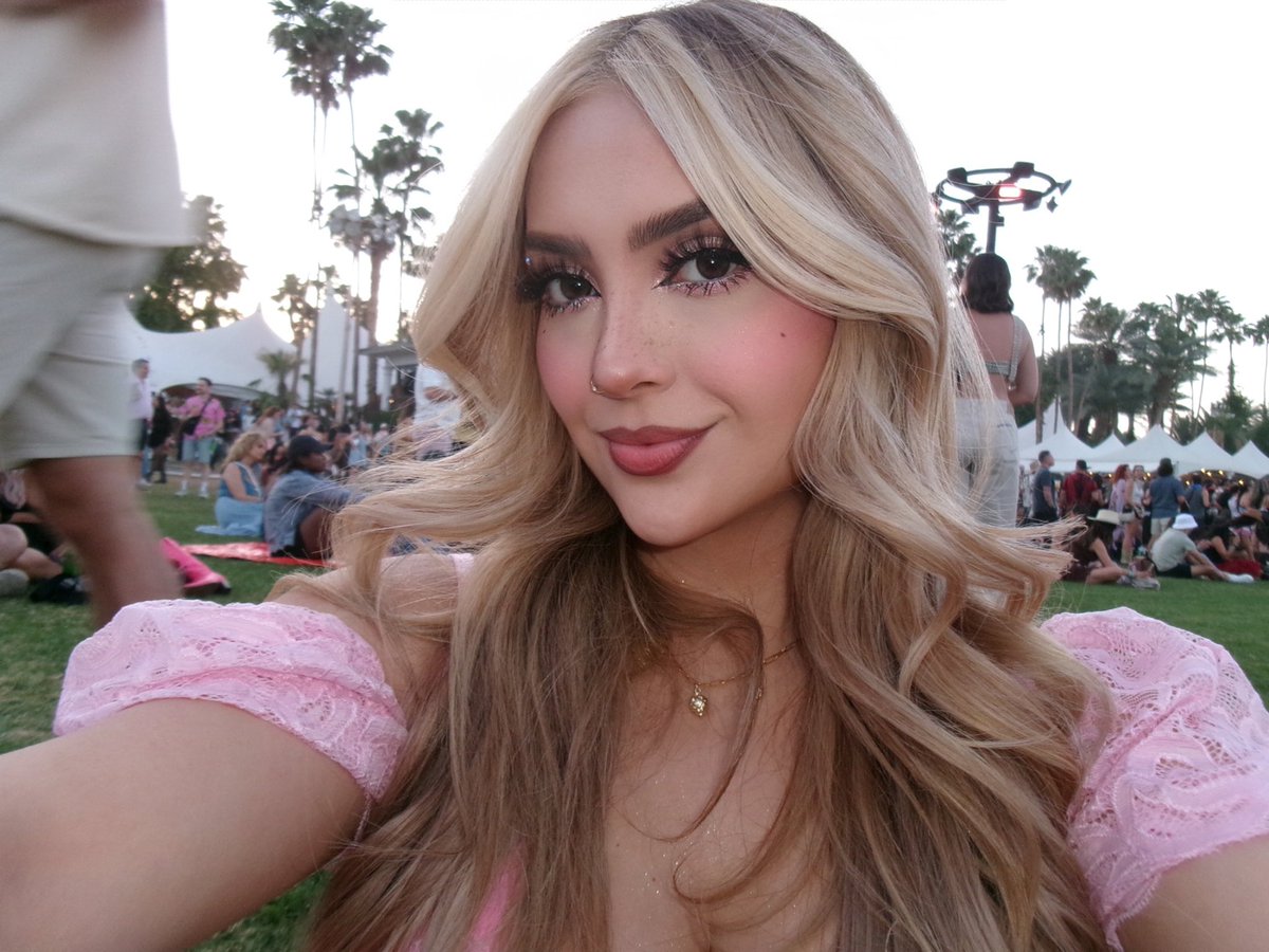 Vanesagg tweet media