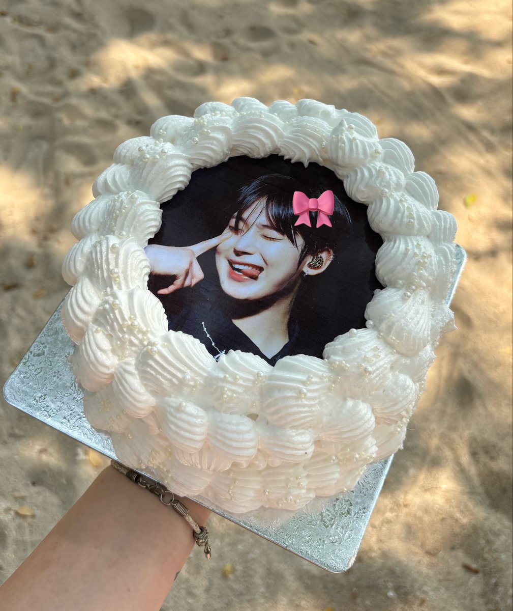 sunooyeouu's tweet photo. happy pat (yester)day ๐
#SUNOO #BARAGI https://t.co/0pw9RLaWzk