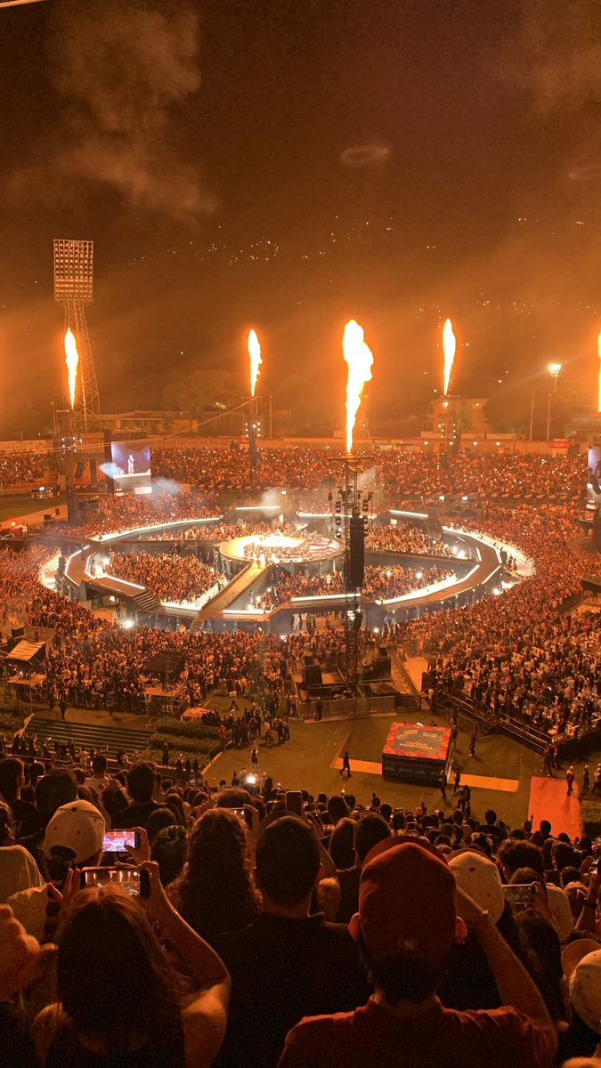 AlfrƎdo ÁlvarƎz . tweet media