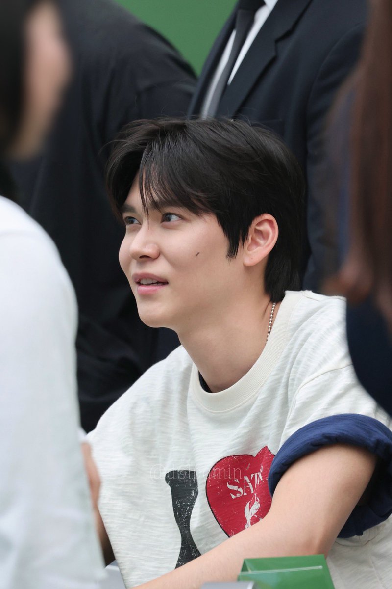 돌분이 tweet media