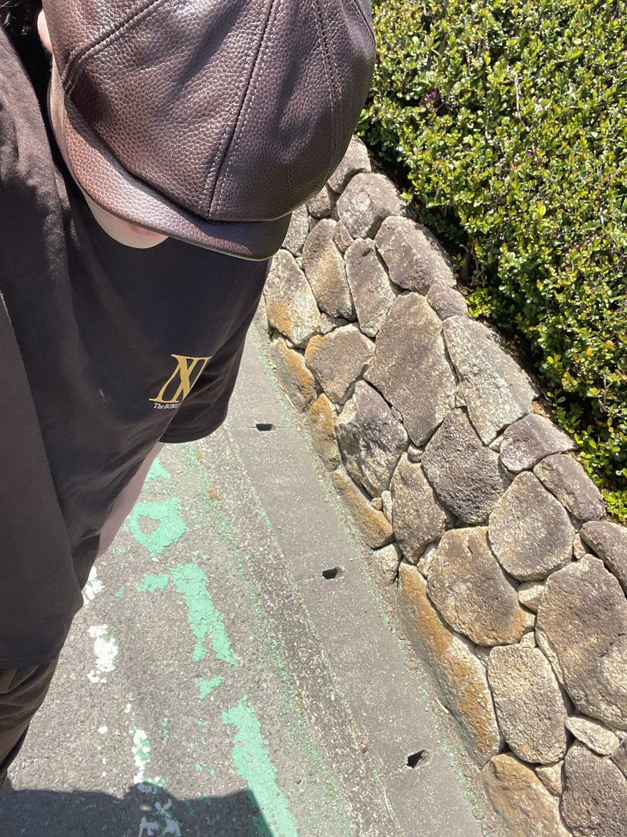 Sunset story tweet media