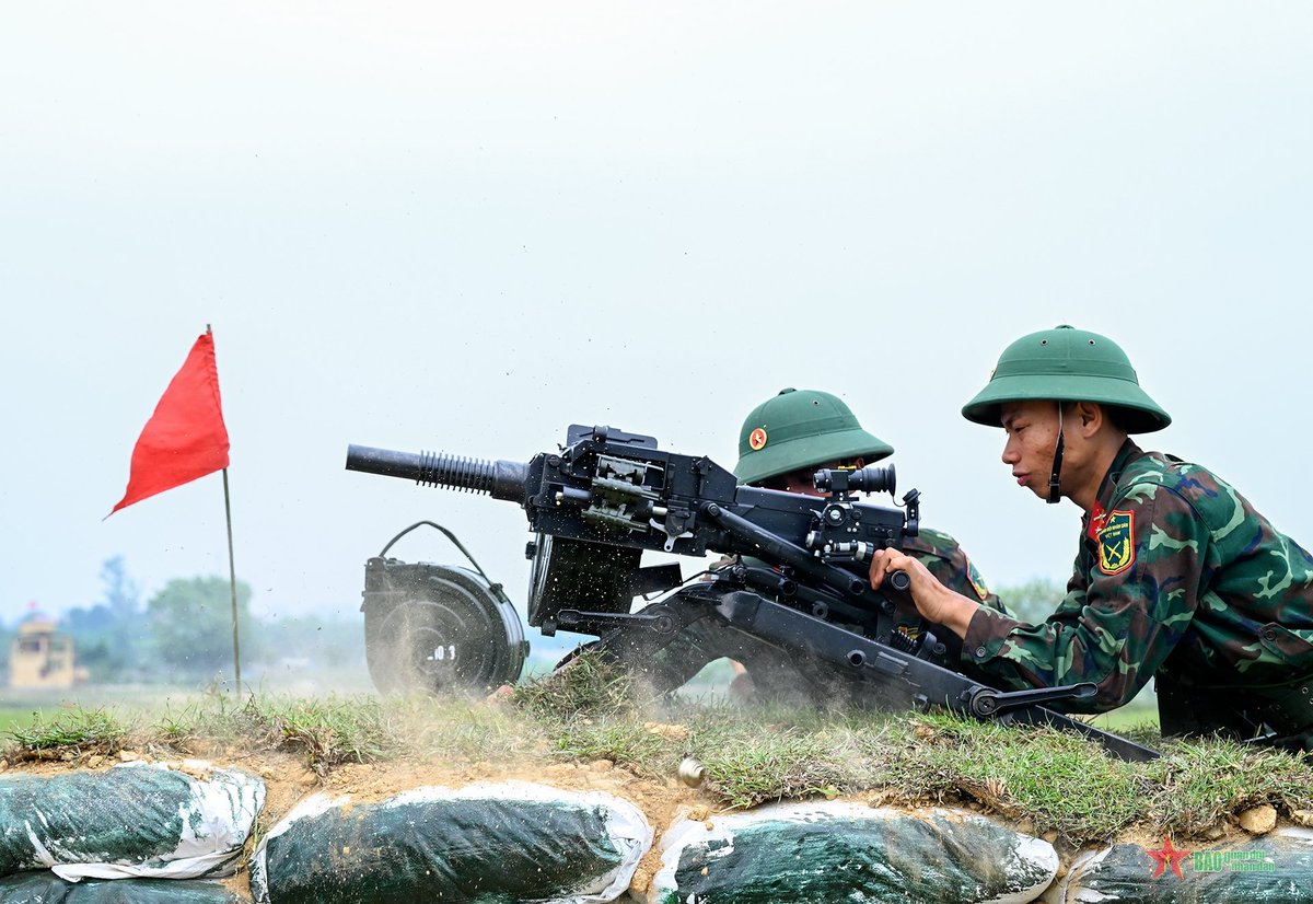 🇻🇳 T-54BVT tweet media