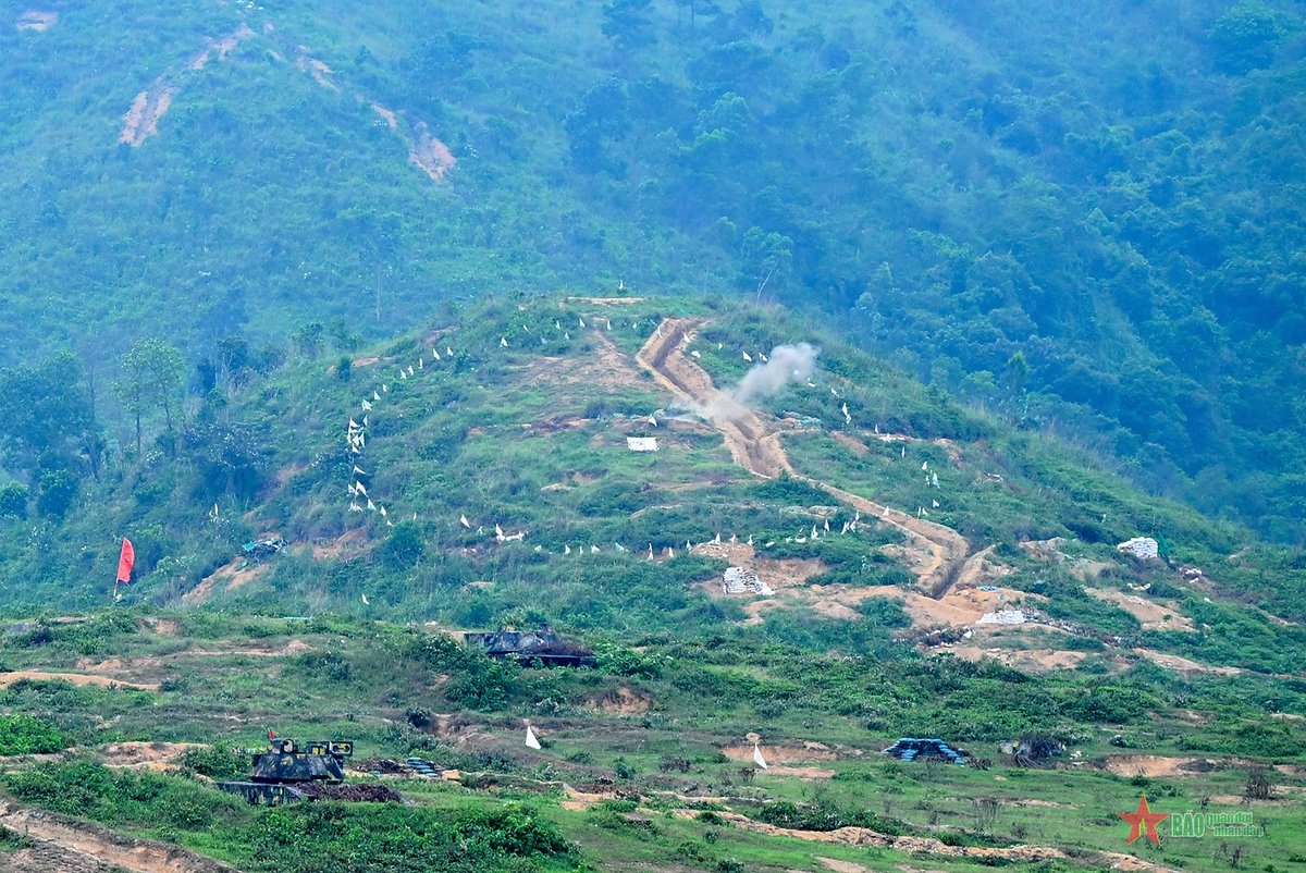 🇻🇳 T-54BVT tweet media