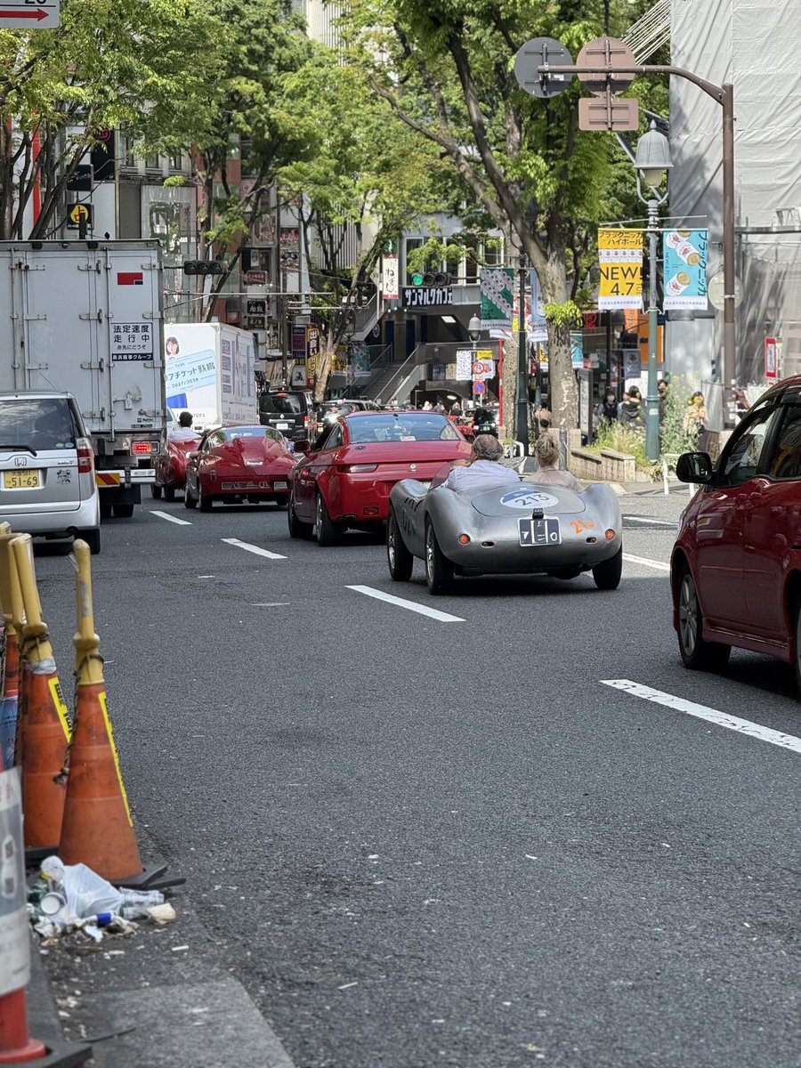 ざんざす tweet media