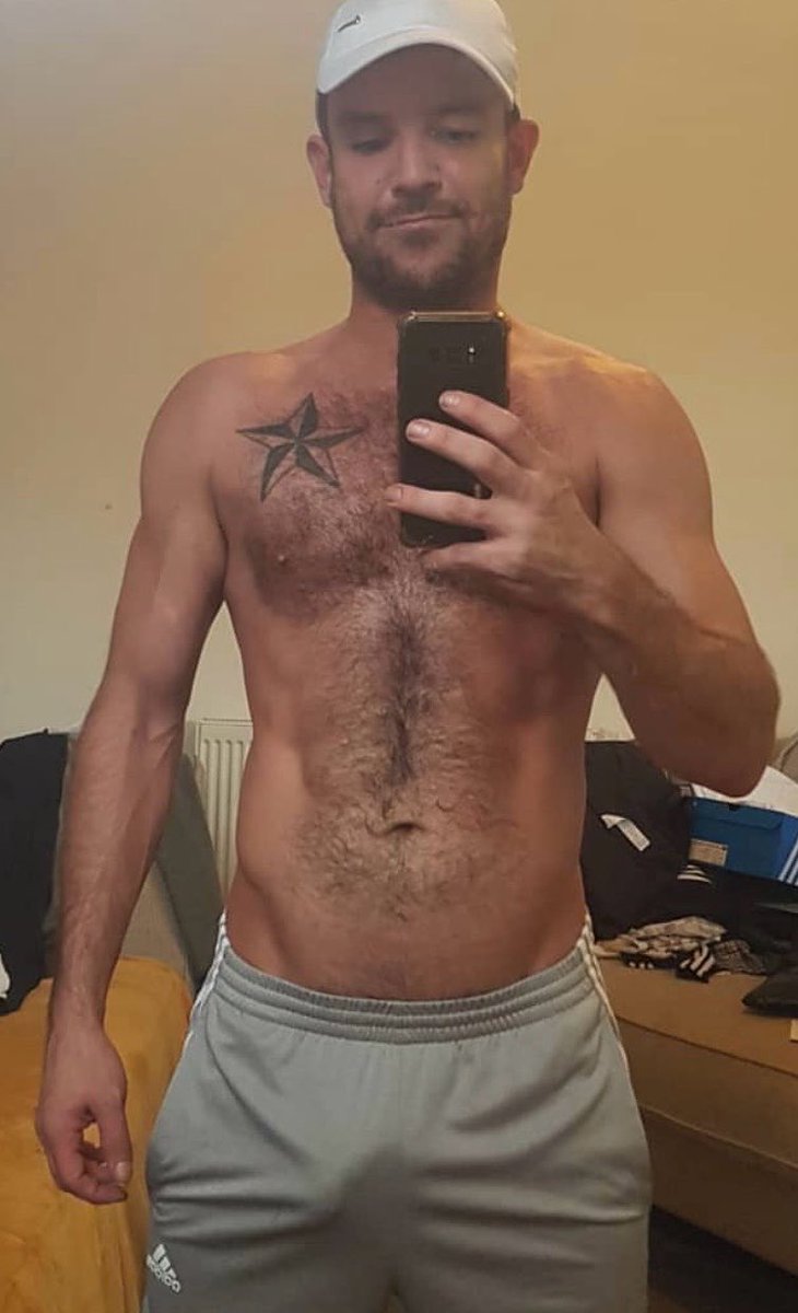 Leighton tweet media