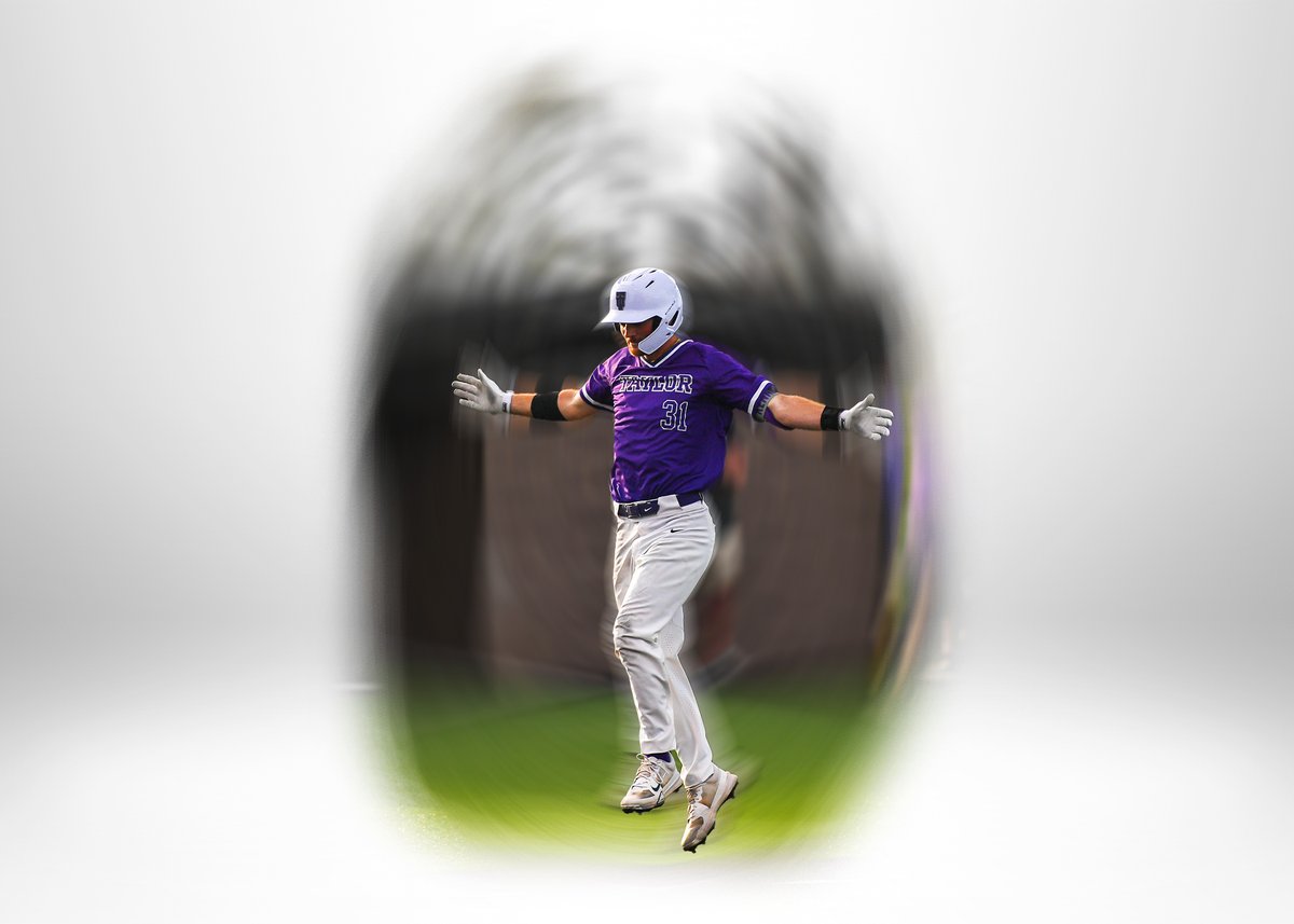GenesisProdxns's tweet photo. 📸 from the @taylorbaseball series sweep of Indiana Wesleyan to close out the home regular season⚾️💪🟪⬜️

@NAIABall https://t.co/AIxWLJwaZa