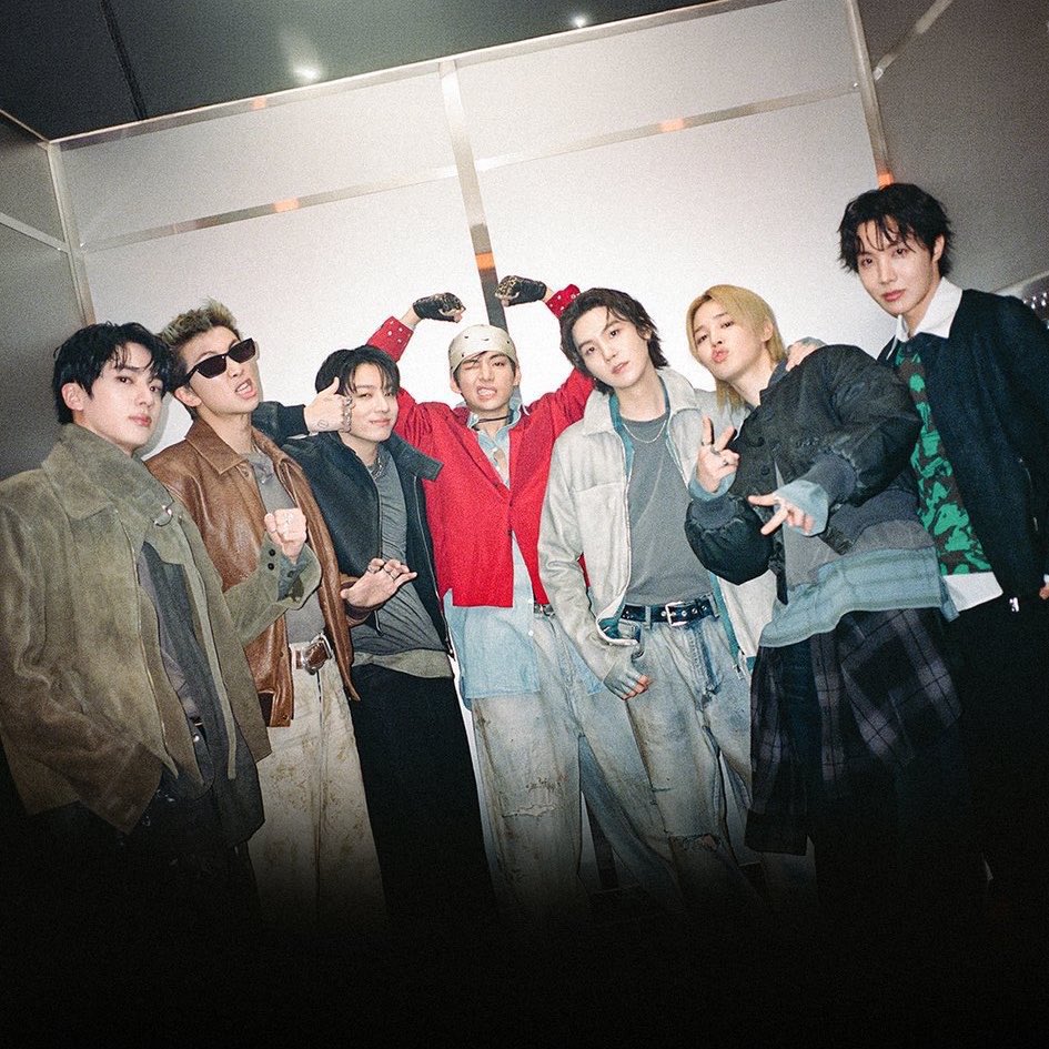 JENNIE Charts tweet media