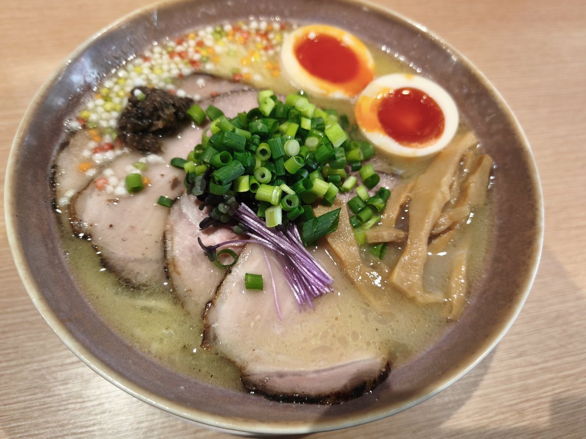 twpy0829's tweet photo. トリュフとポルチーニのらみょん https://t.co/V25BDPKIFg