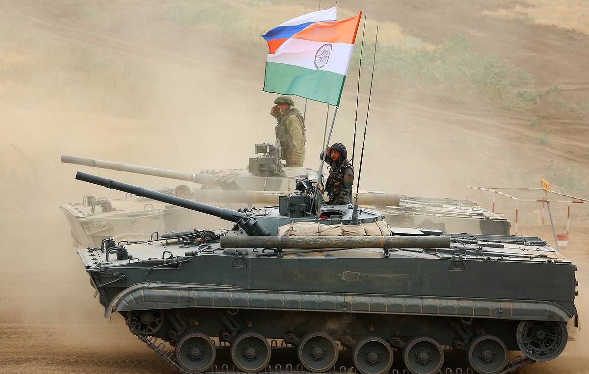 bengalbyte's tweet photo. India-Russia | রাশিয়ায় মোতায়েন ভারতের সেনা! সামরিক ঘাঁটি নিয়ে নয়া সিদ্ধান্ত পুতিন-মোদির 
 👉👉👉  https://t.co/wUKhCX5iHR 

#bengalbyte #banglashortnews #news #bengalinews #india #RussiaIndia #indiarussia #putinmodi #militaryforces #militaryaircraft #troops #warships #india https://t.co/MW6LgsLgjh
