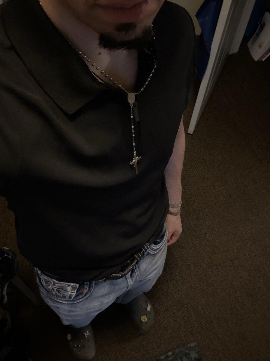 mnwuel's tweet image. cuál será mejor

#chicago #mlm #vaquero #latino