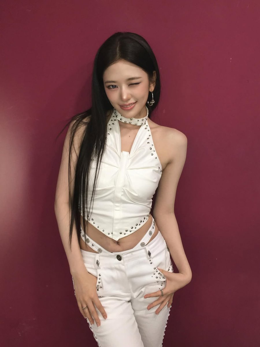 an yujin tweet media