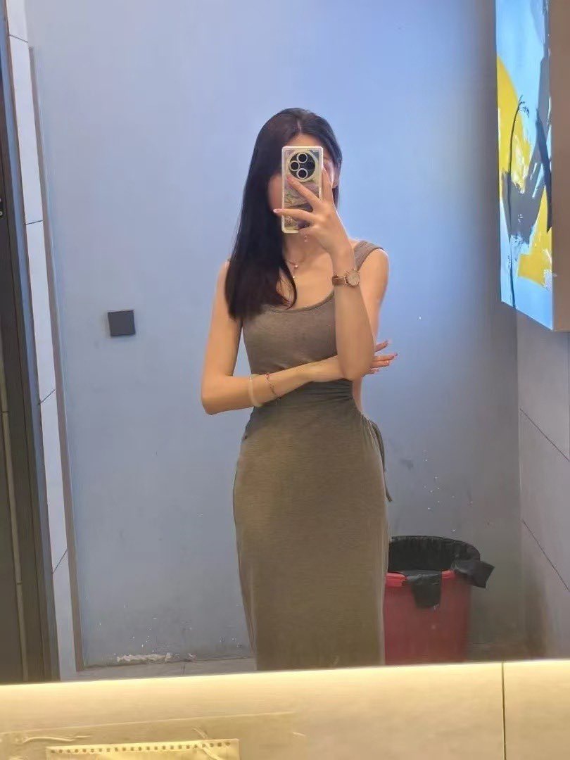 南京字母墙 tweet media