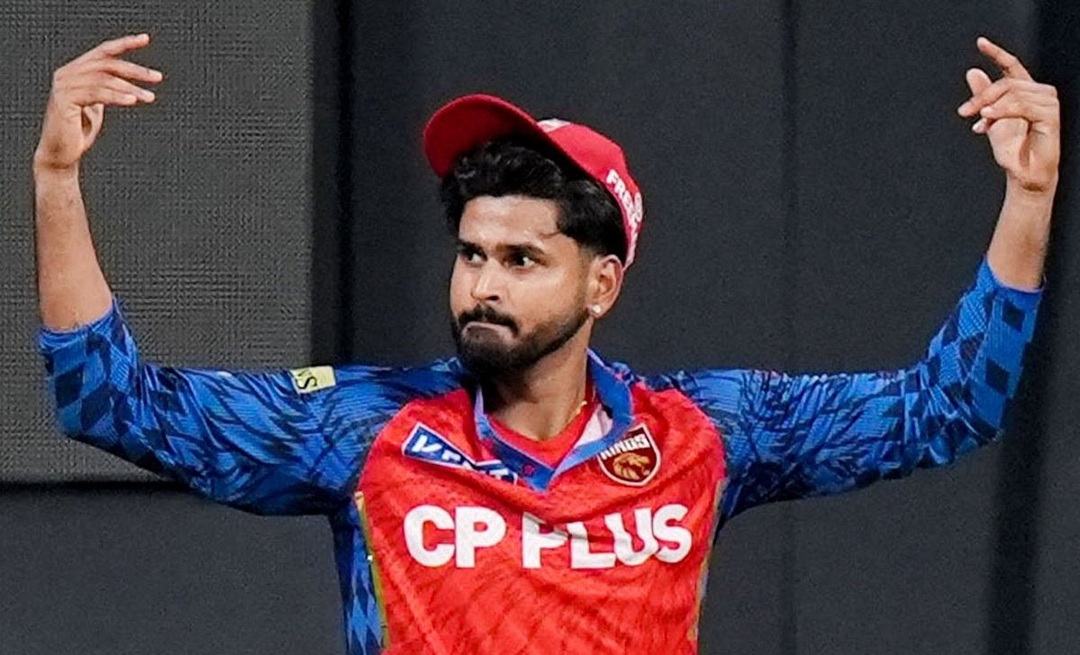 Hello Cricket tweet media