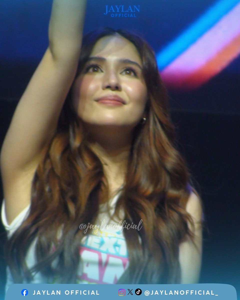 jaylanofficial_'s tweet photo. 1/2 Goodness gracious—the prettiest girl we saw last night! ✨ Jayda really served visuals. We couldn’t contain our kilig watching her own the stage with her singing and dancing—truly a proud moment for Jayda. 💙

#JayLanOfficial https://t.co/uE03JzWtQ2
