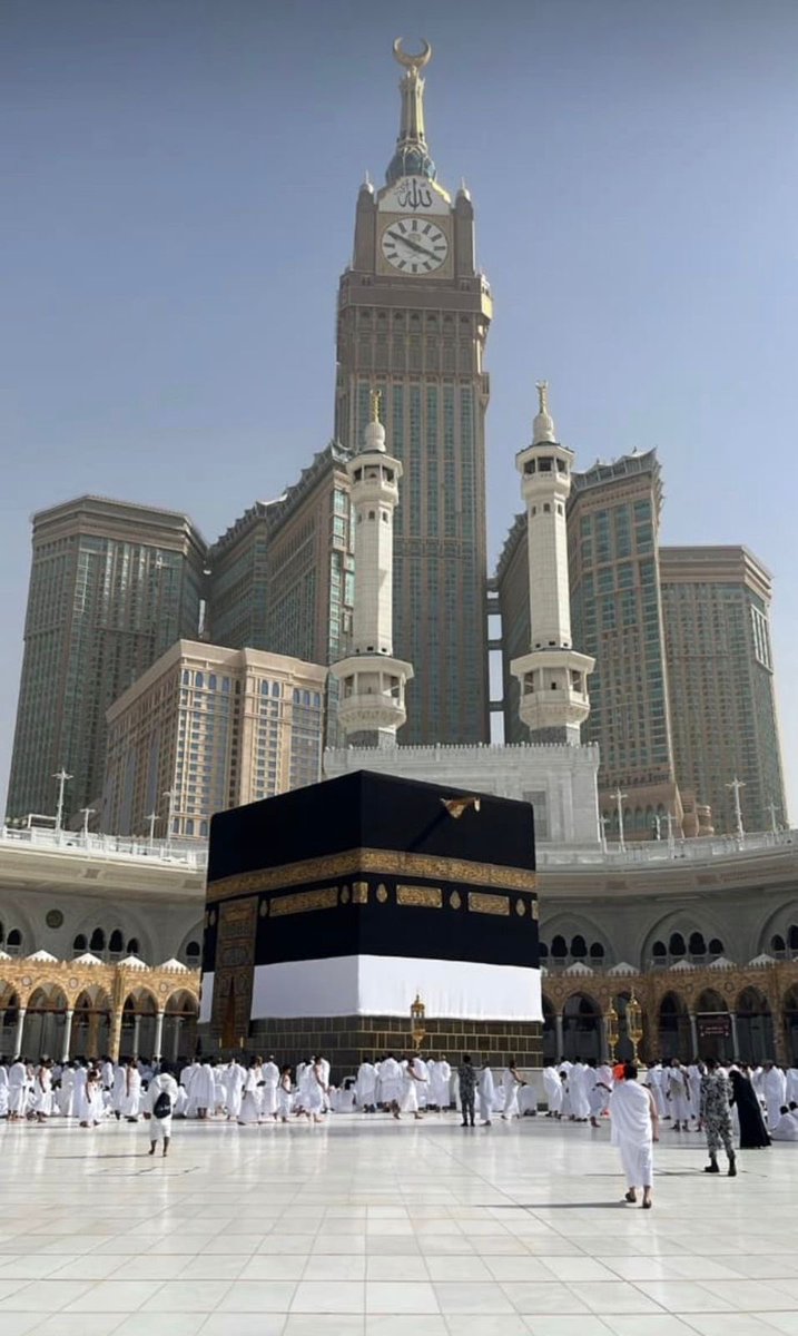 GFarooqi's tweet photo. Ka’aba before Hajj 🤍🫶 

حج کے آغاز سے قبل کعبتہ اللّہ کے مناظر 🤍🫶 https://t.co/7PzOEHBIwm