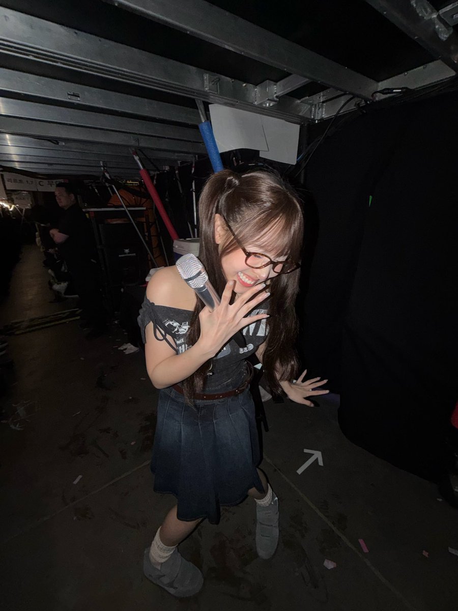 nayeonynynyny's tweet image. 귀여워버려~~🤓💗

#twice #nayeon #bubble #트와이스 #나연 #버블 #나연버블