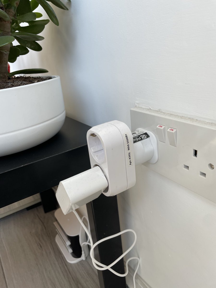 Вова tweet media