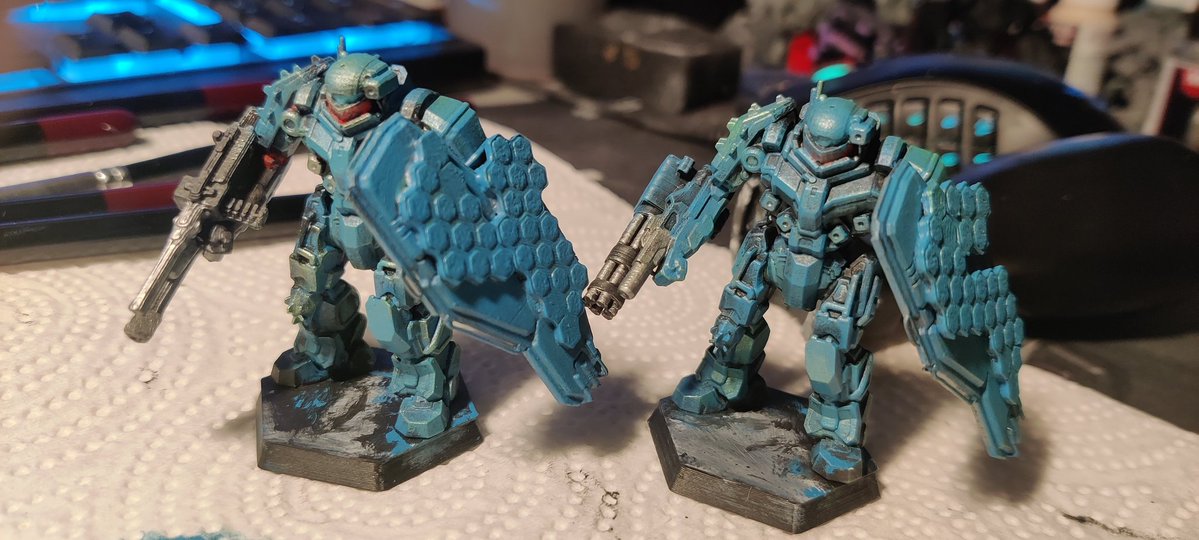 Fazzulouss52098's tweet image. #HaloReach my Hunters be looking more #Battletech-y