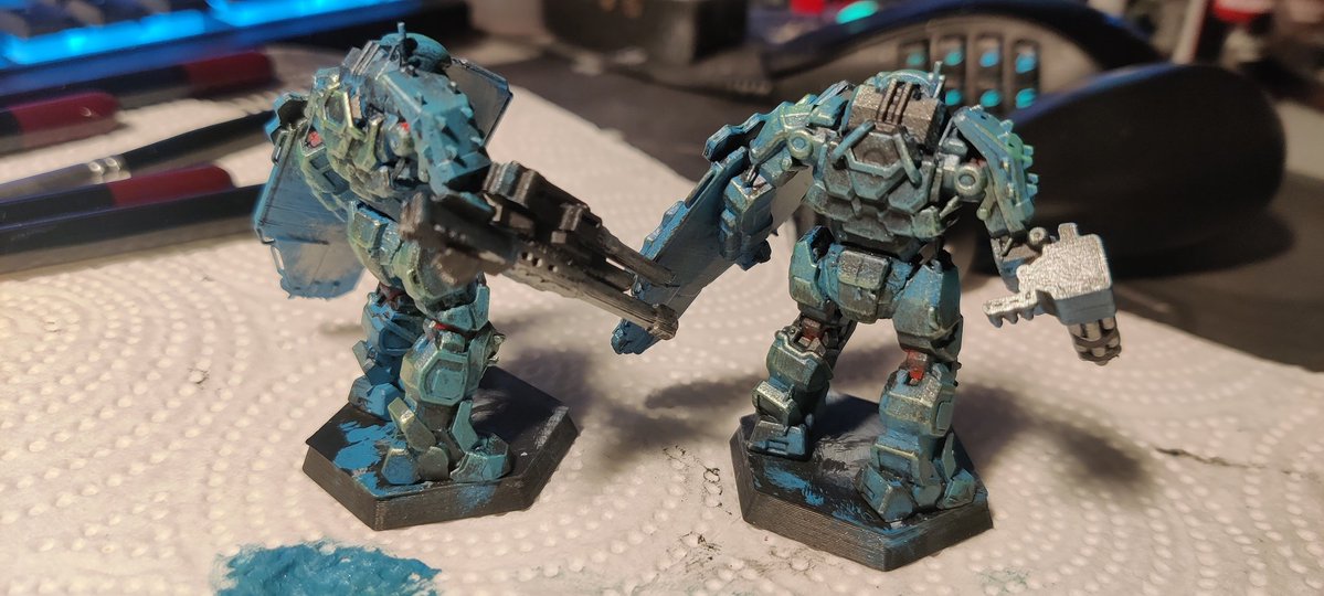 Fazzulouss52098's tweet image. #HaloReach my Hunters be looking more #Battletech-y