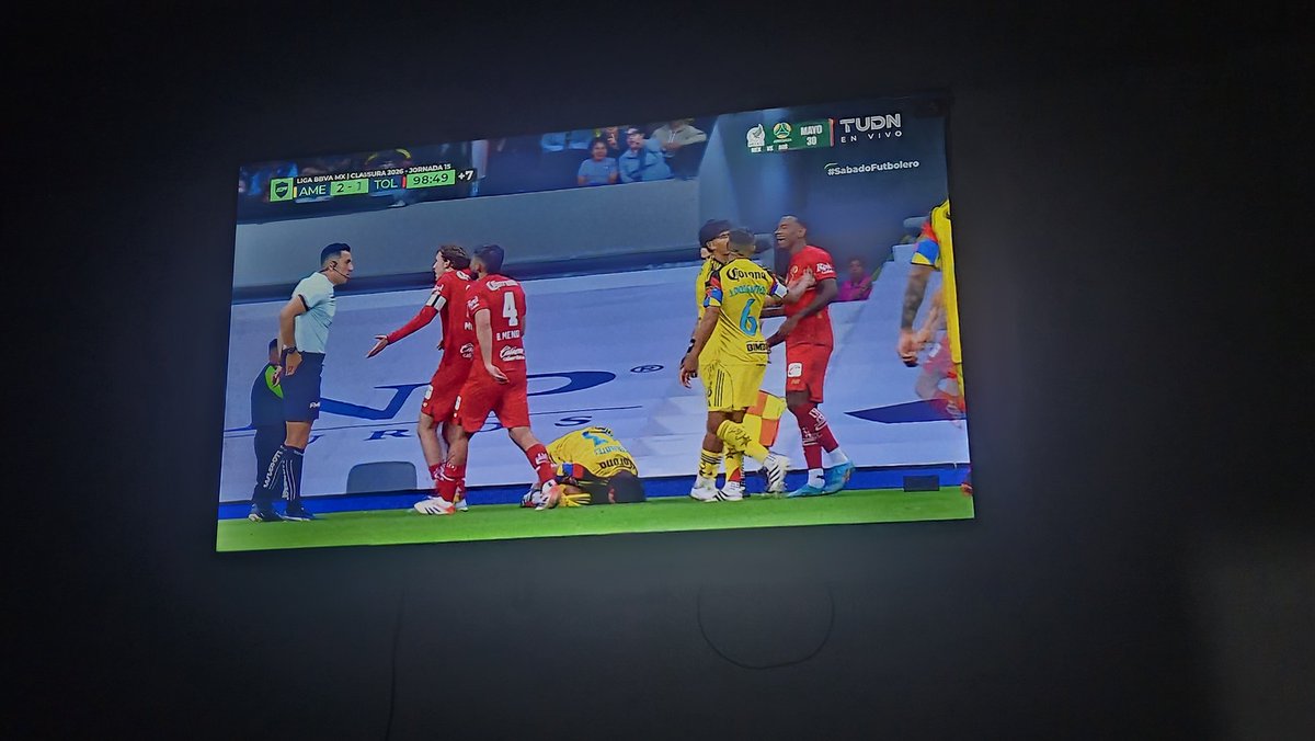 Tete_Aranda's tweet photo. No se nada de fut, pero si de un mal arbitraje jajaja https://t.co/0uFt4iSAu0