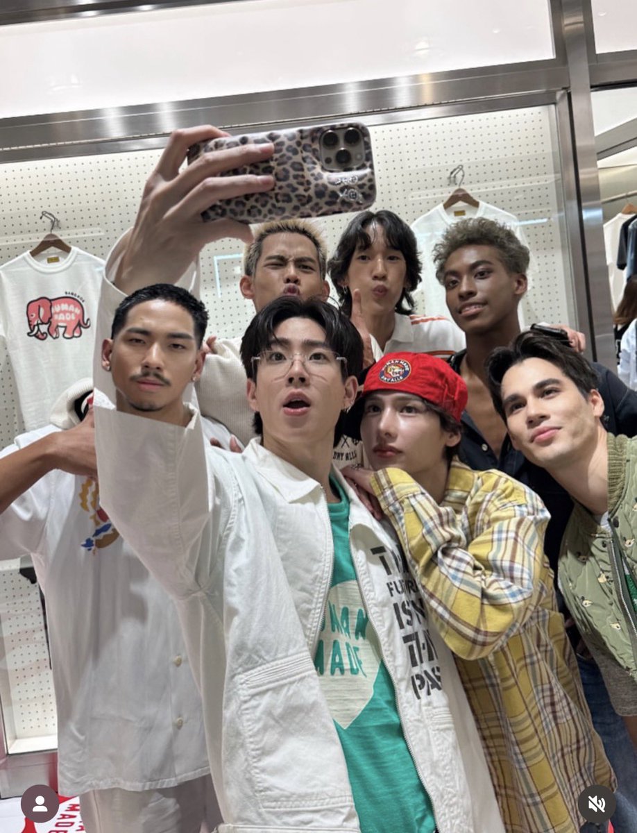 สีน้ำ🍃 tweet media