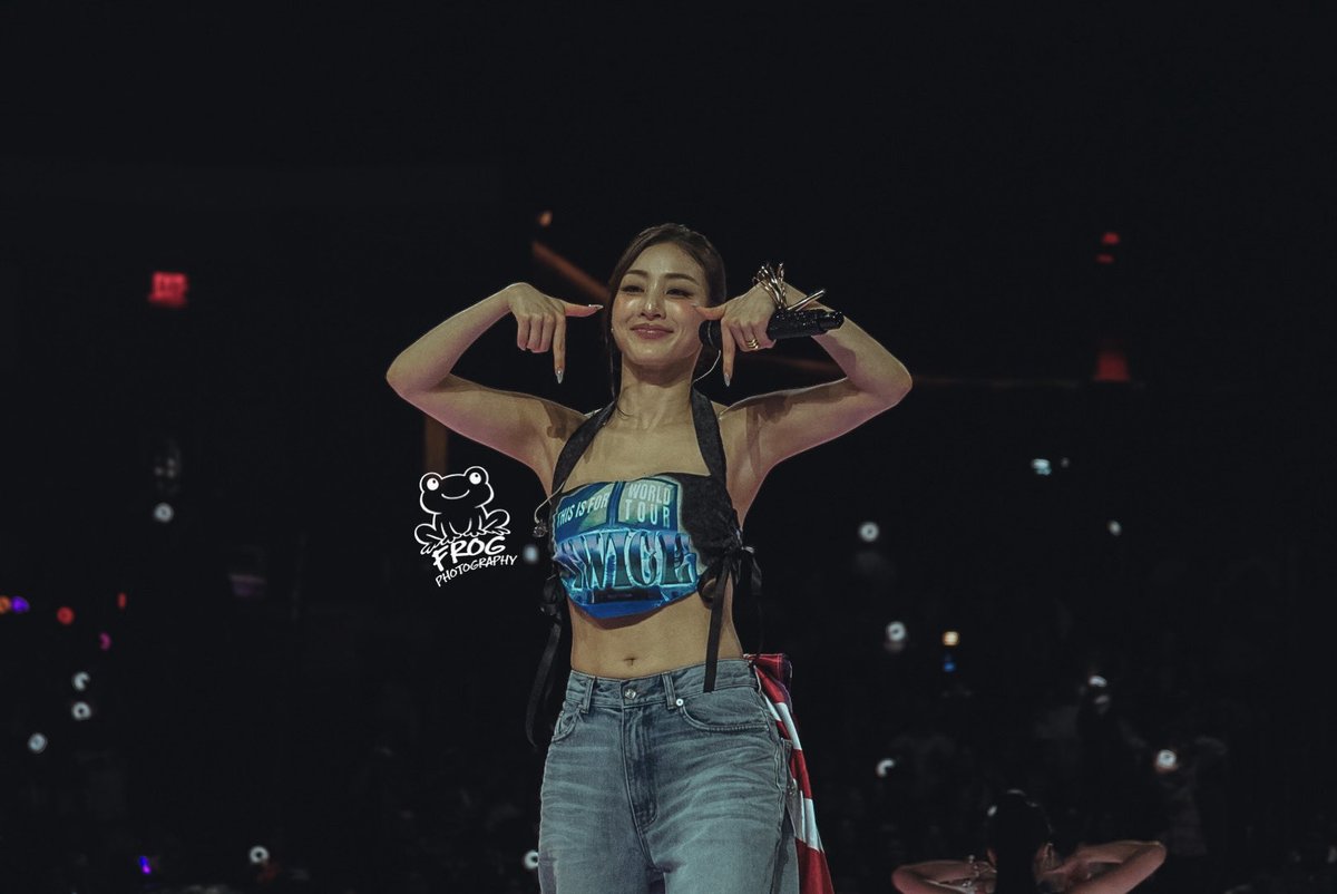 Quick edits on the phone of Momo, Jihyo &amp; Jeongyeon in Austin D2
More to come in the next few days.

📸 <a href="/FrogPhoto/">Froggy</a> (@/frogphotography on IG)
please credit/tag <3

#TWICE #트와이스 #THISISFOR
#TWICE_THISISFOR_WORLD_TOUR
#TWICE_THISISFOR_WORLD_TOUR_IN_AUSTIN