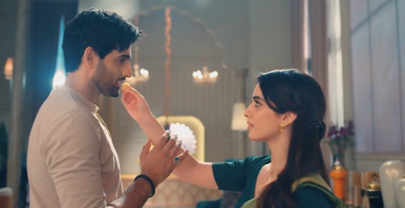 Knock knock Shivaay, remember, it was all fake: part of plan, mission and all. Your bestie is your fake wife, not the one you keep dreaming about… ahem.
And Jaggu, you’re his boss or BFF but you’ve overdone it. Now you don’t know what you are anymore.
#Jagadhatri #ShivDhatri