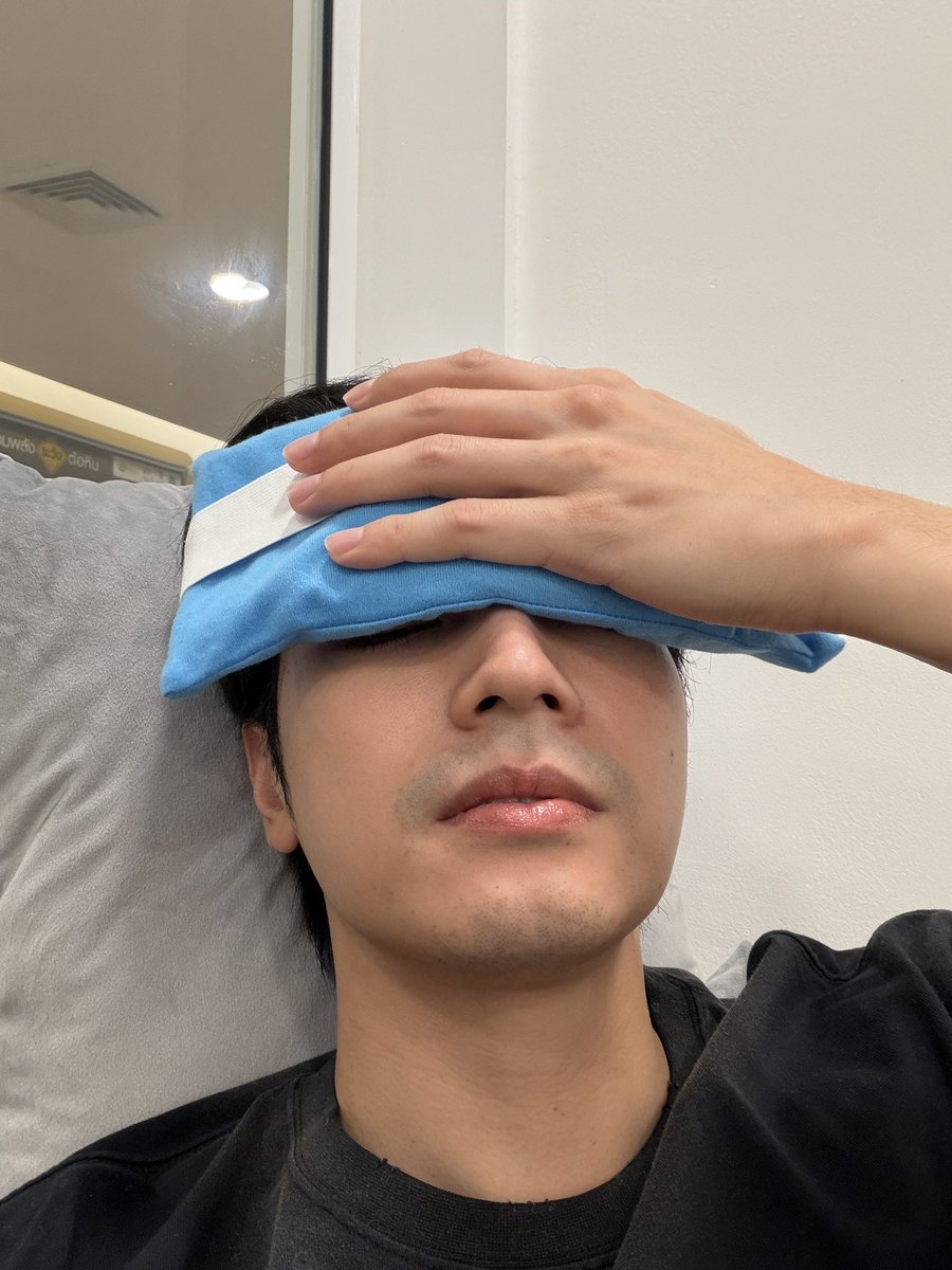 Oabnithi tweet media