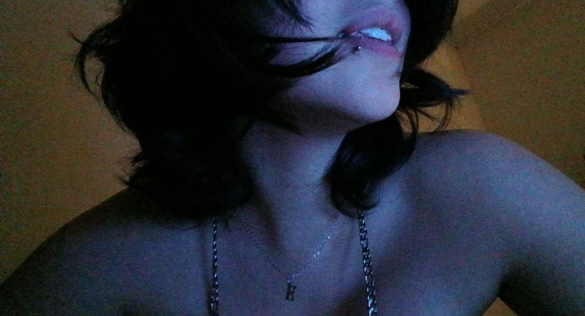 mykaz ★ tweet media